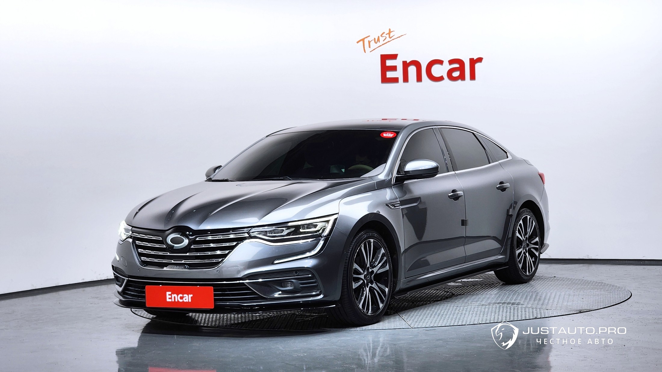 Автомобиль Renault-KoreaSamsung SM6