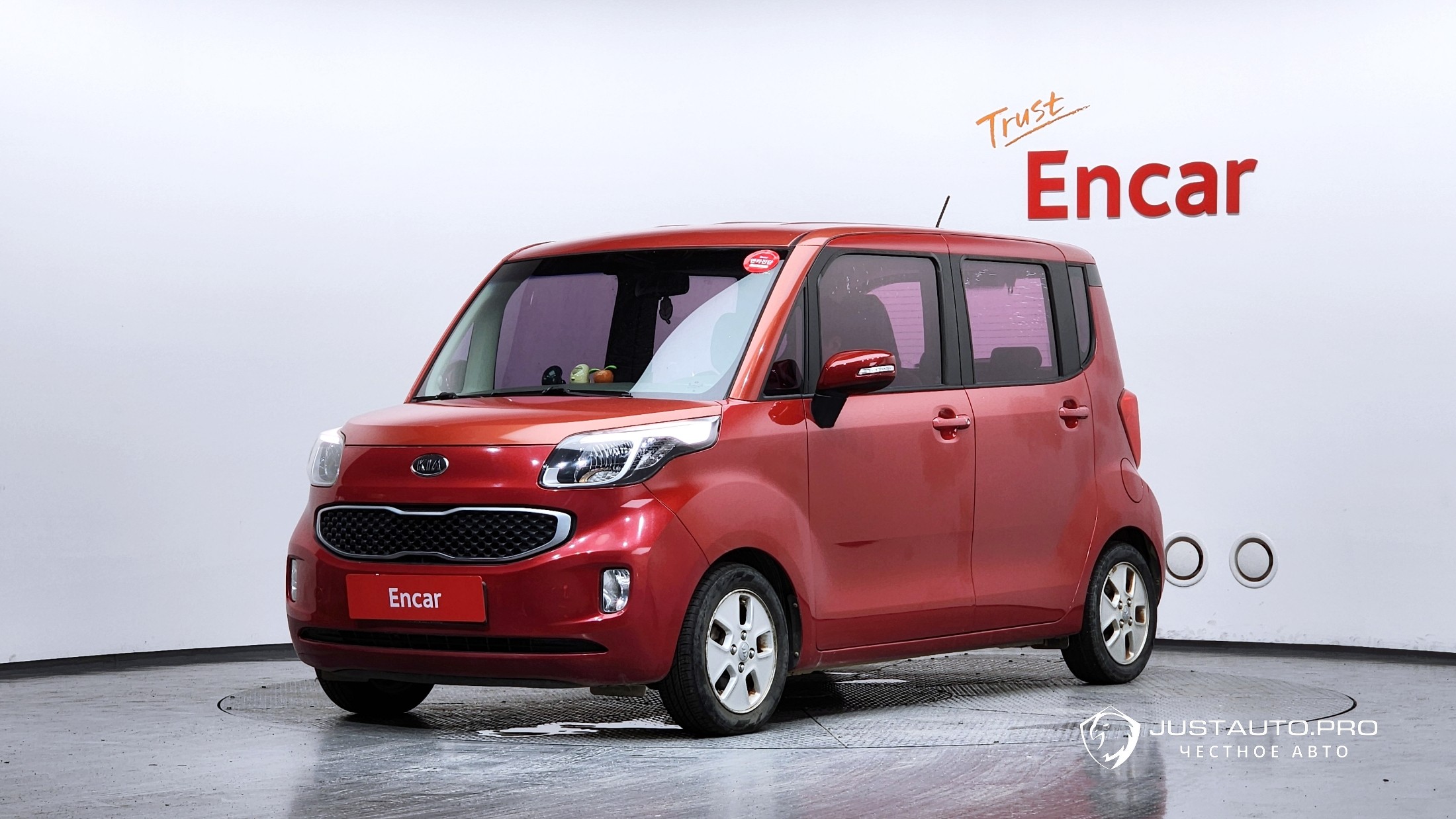 Автомобиль Kia RAY