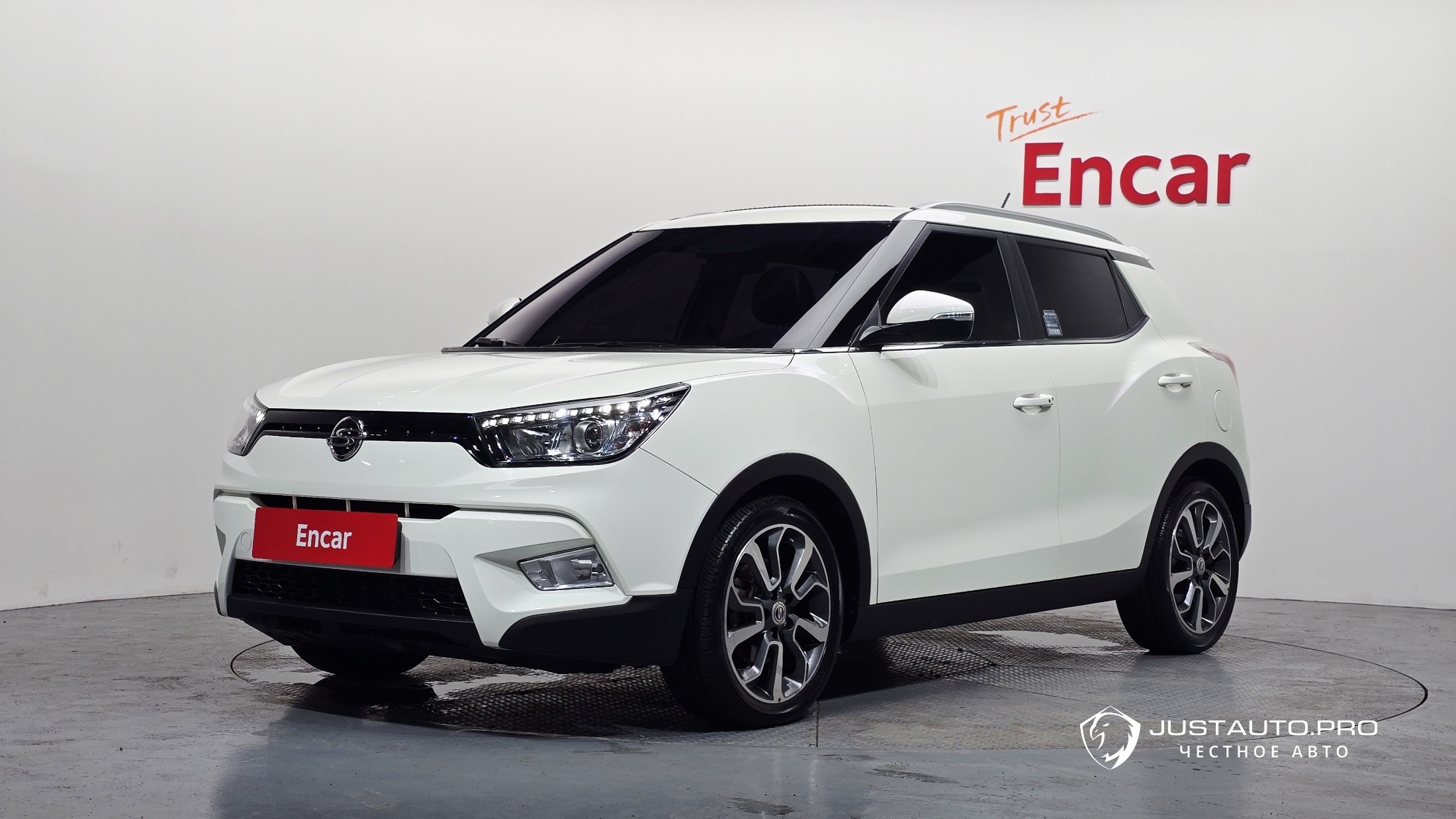 Автомобиль KG_Mobility_Ssangyong TIBOLI