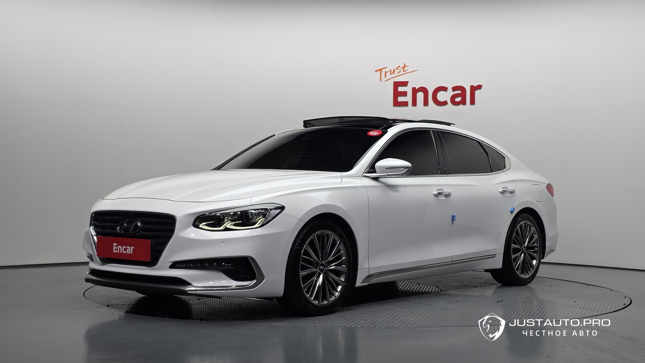 Автомобиль Hyundai Grandeur
