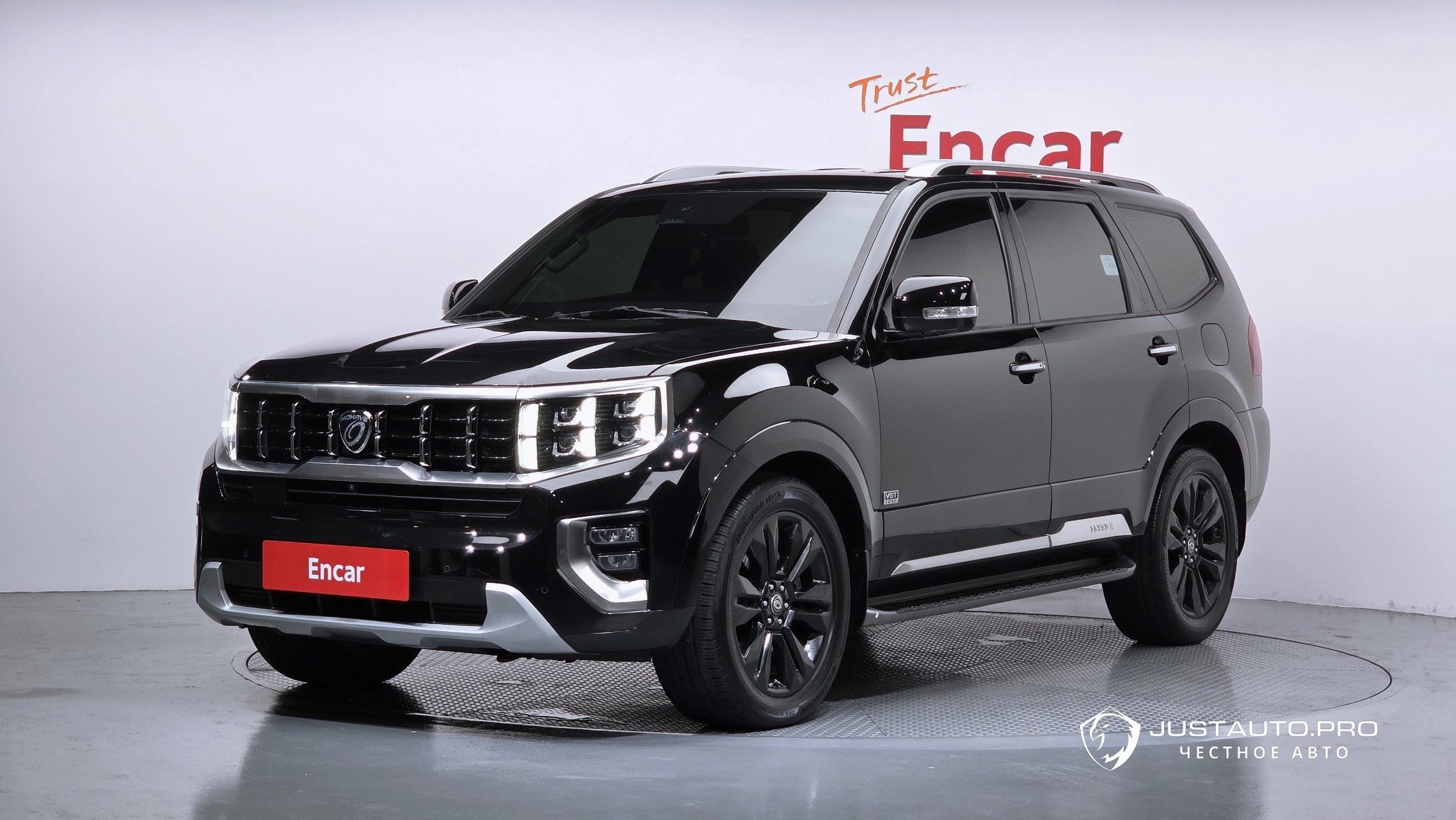 Автомобиль Kia Mohave