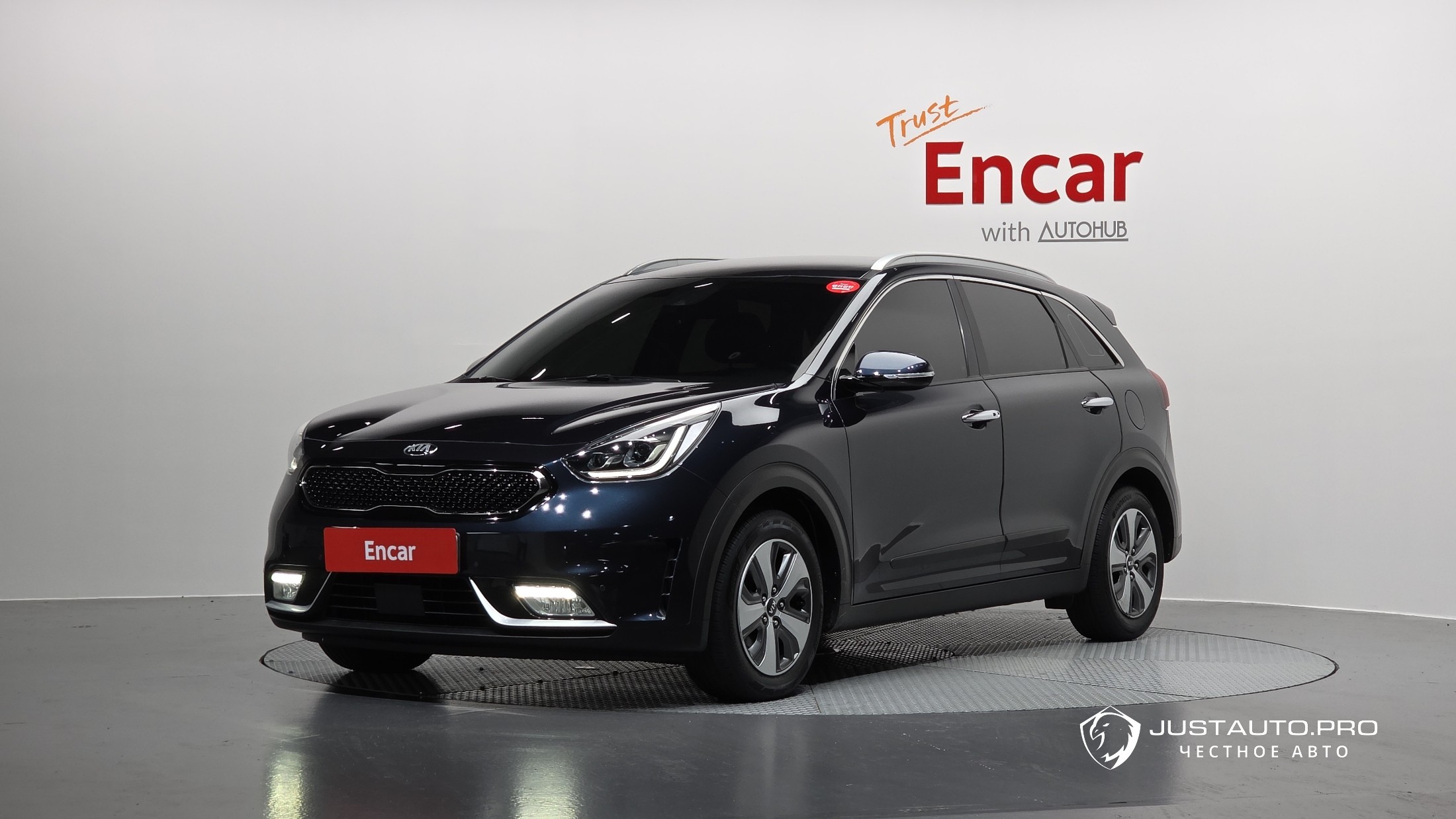 Автомобиль Kia Niro