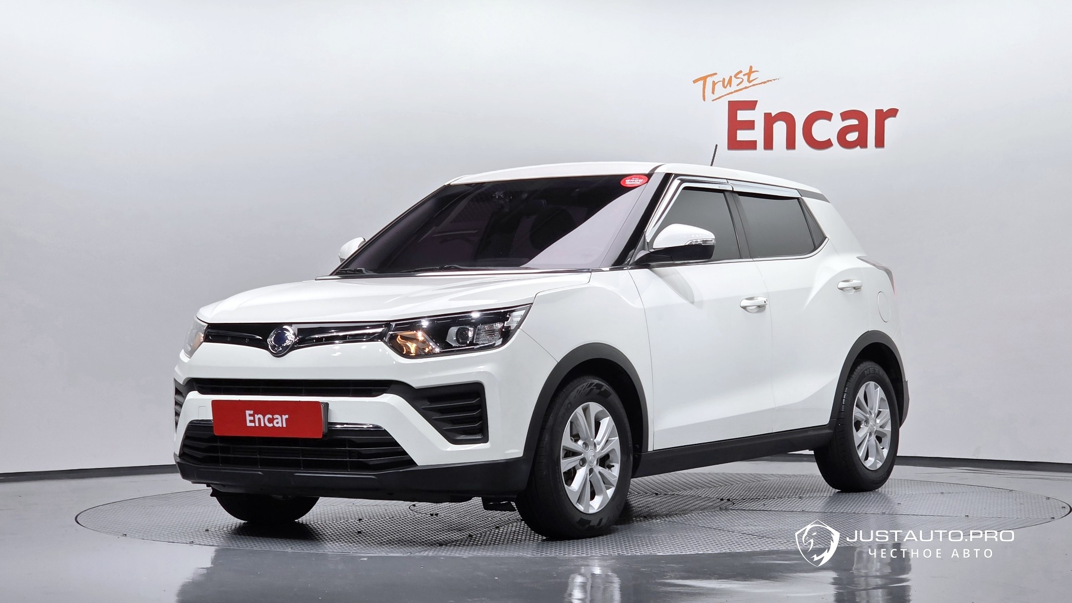 Автомобиль KG_Mobility_Ssangyong TIBOLI