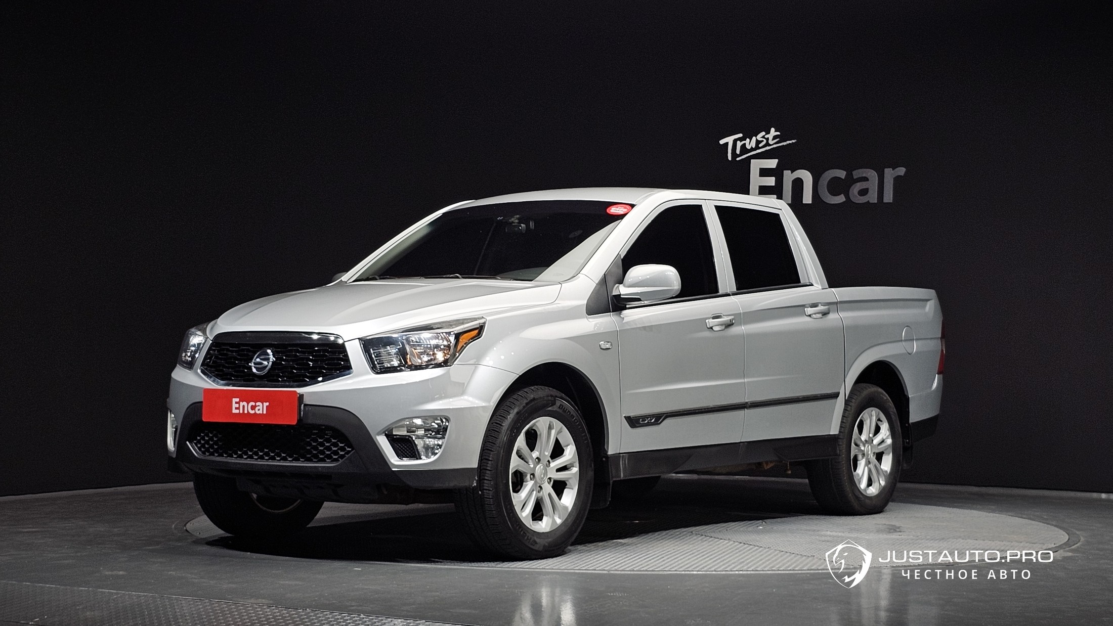 Автомобиль KG_Mobility_Ssangyong KORANDO