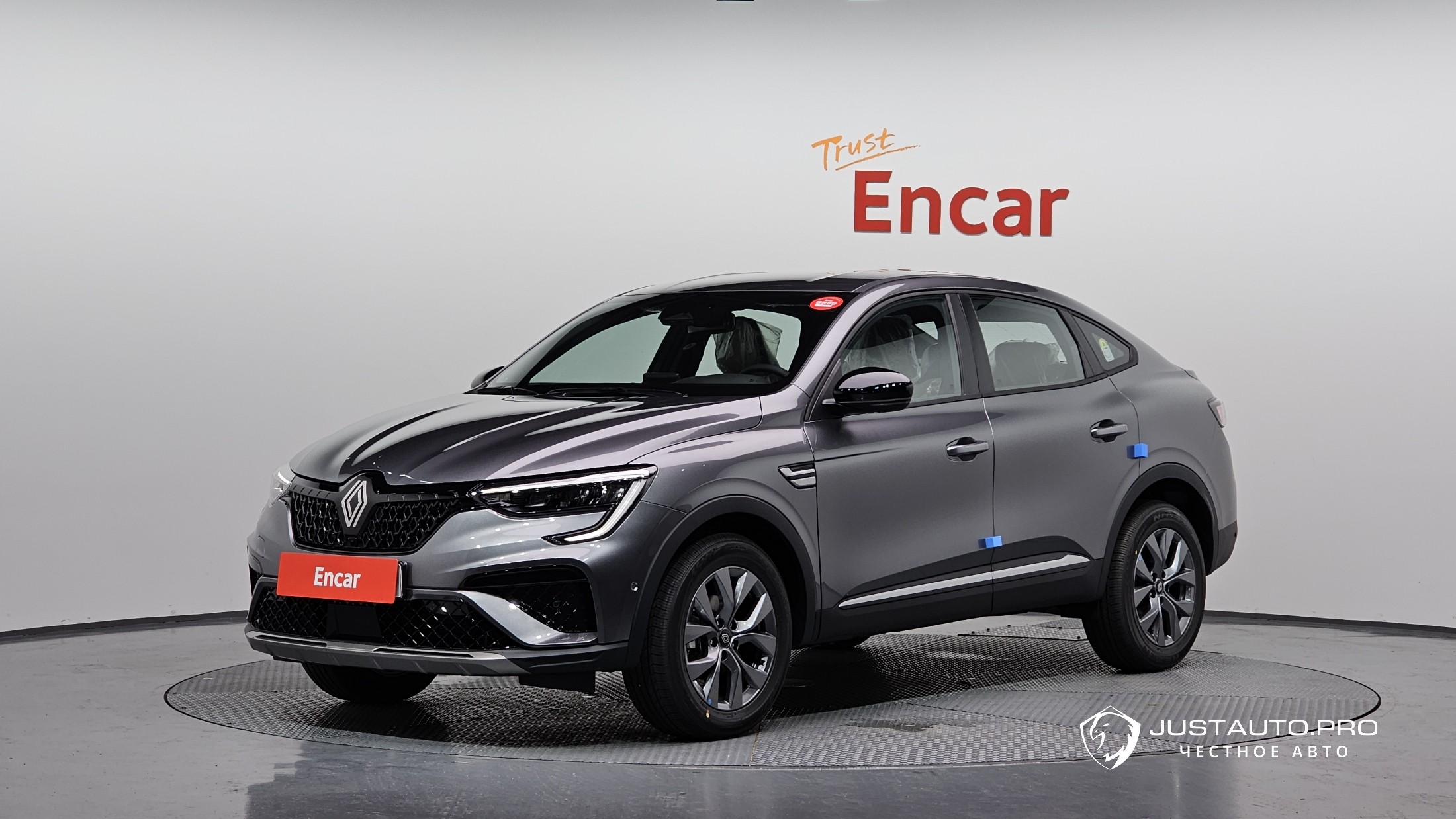 Автомобиль Renault-KoreaSamsung Arkana