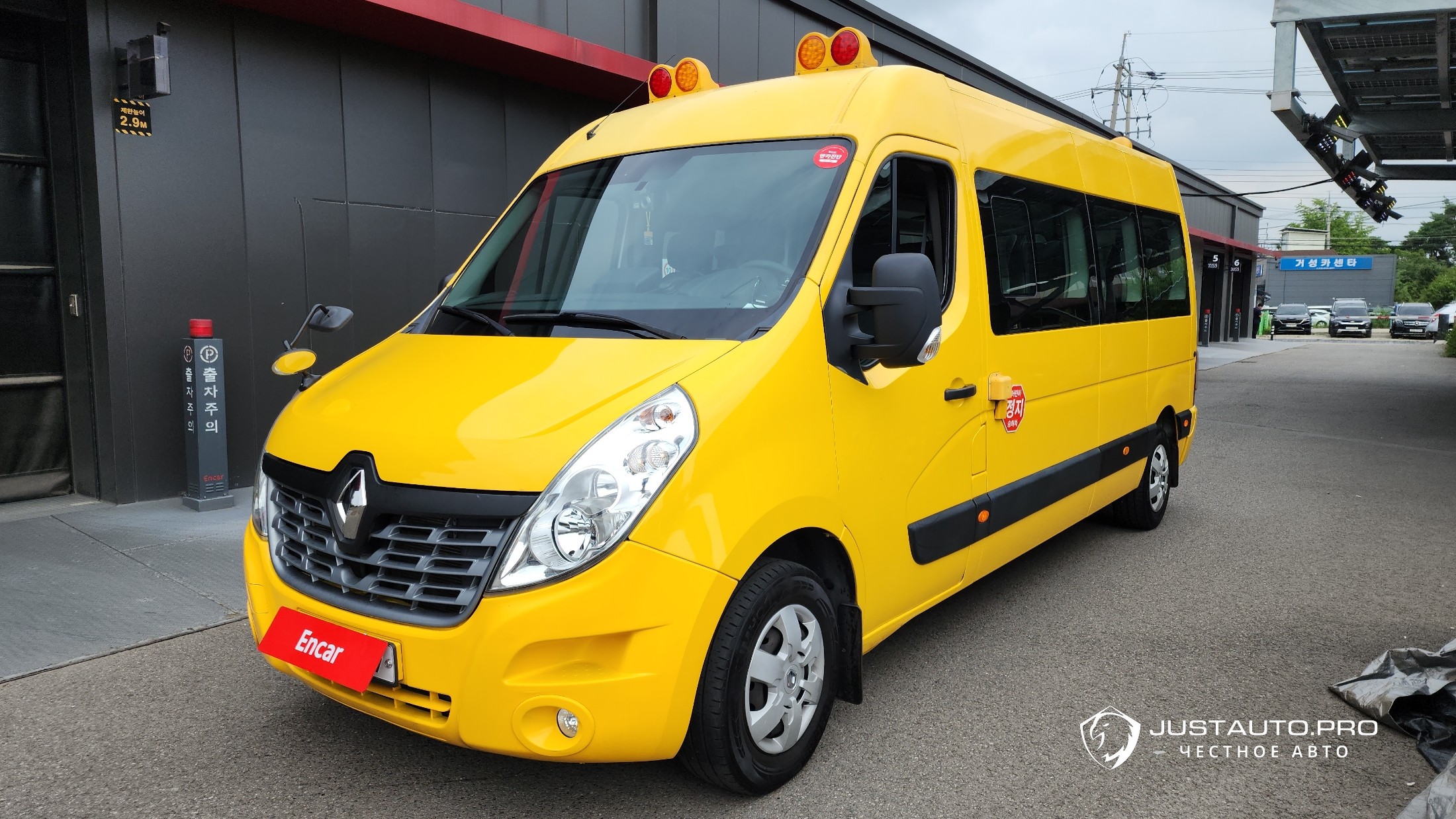 Автомобиль Renault-KoreaSamsung Master