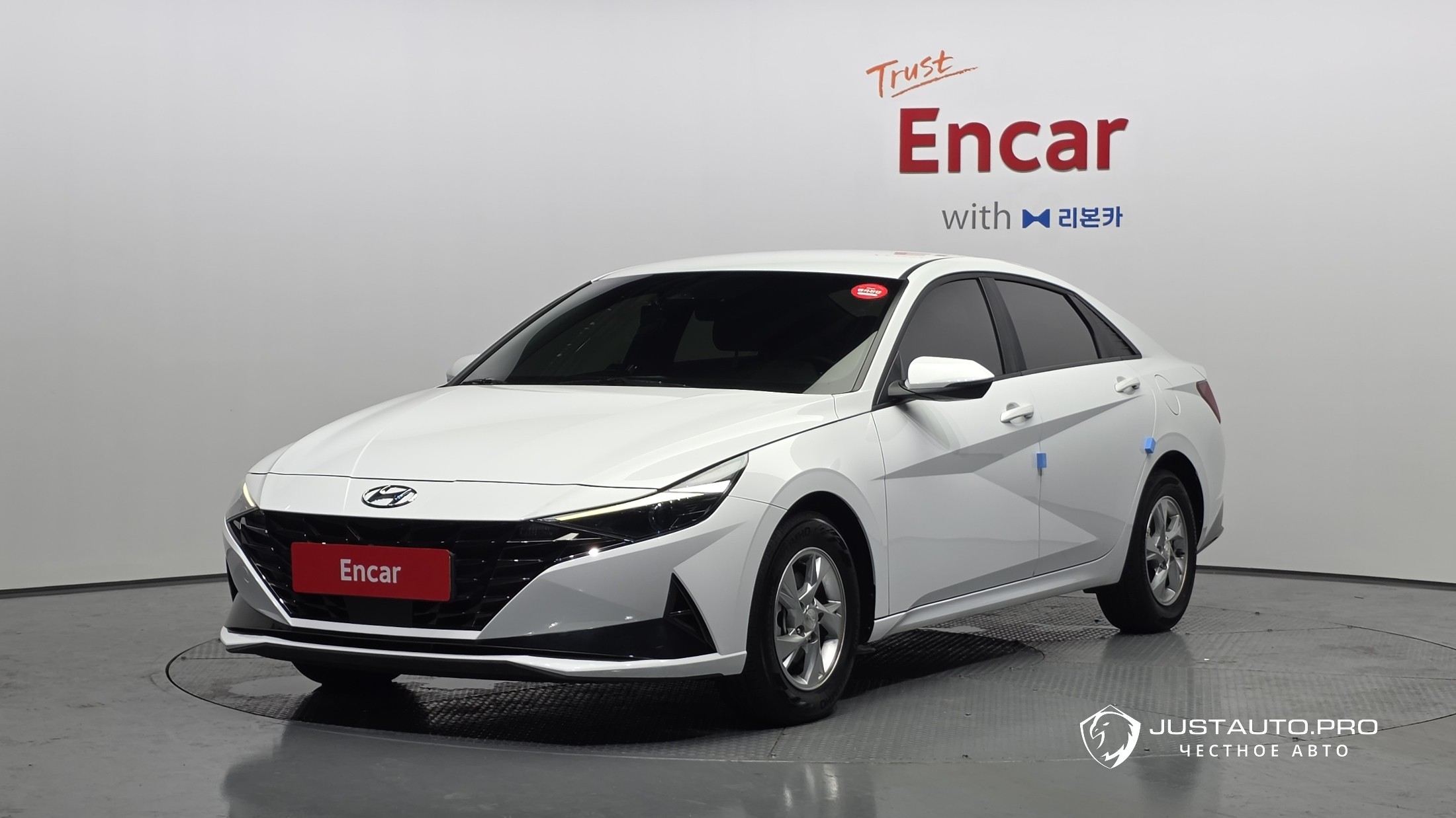 Автомобиль Hyundai AVANTE