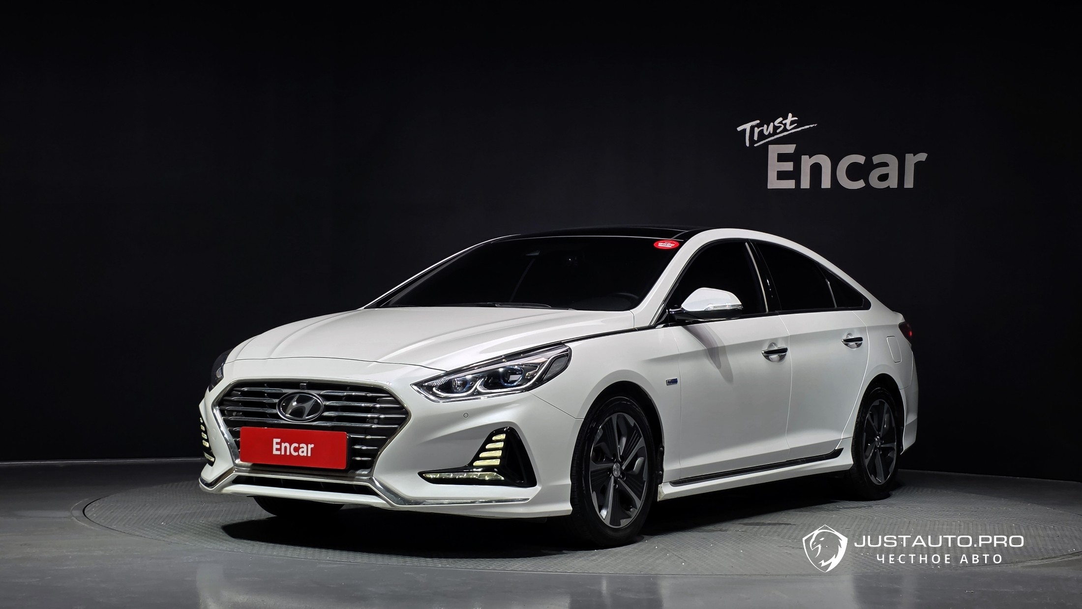 Автомобиль Hyundai Sonata