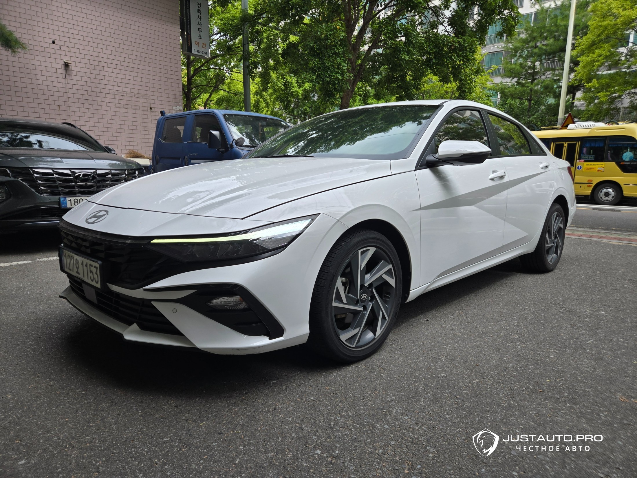Автомобиль Hyundai AVANTE