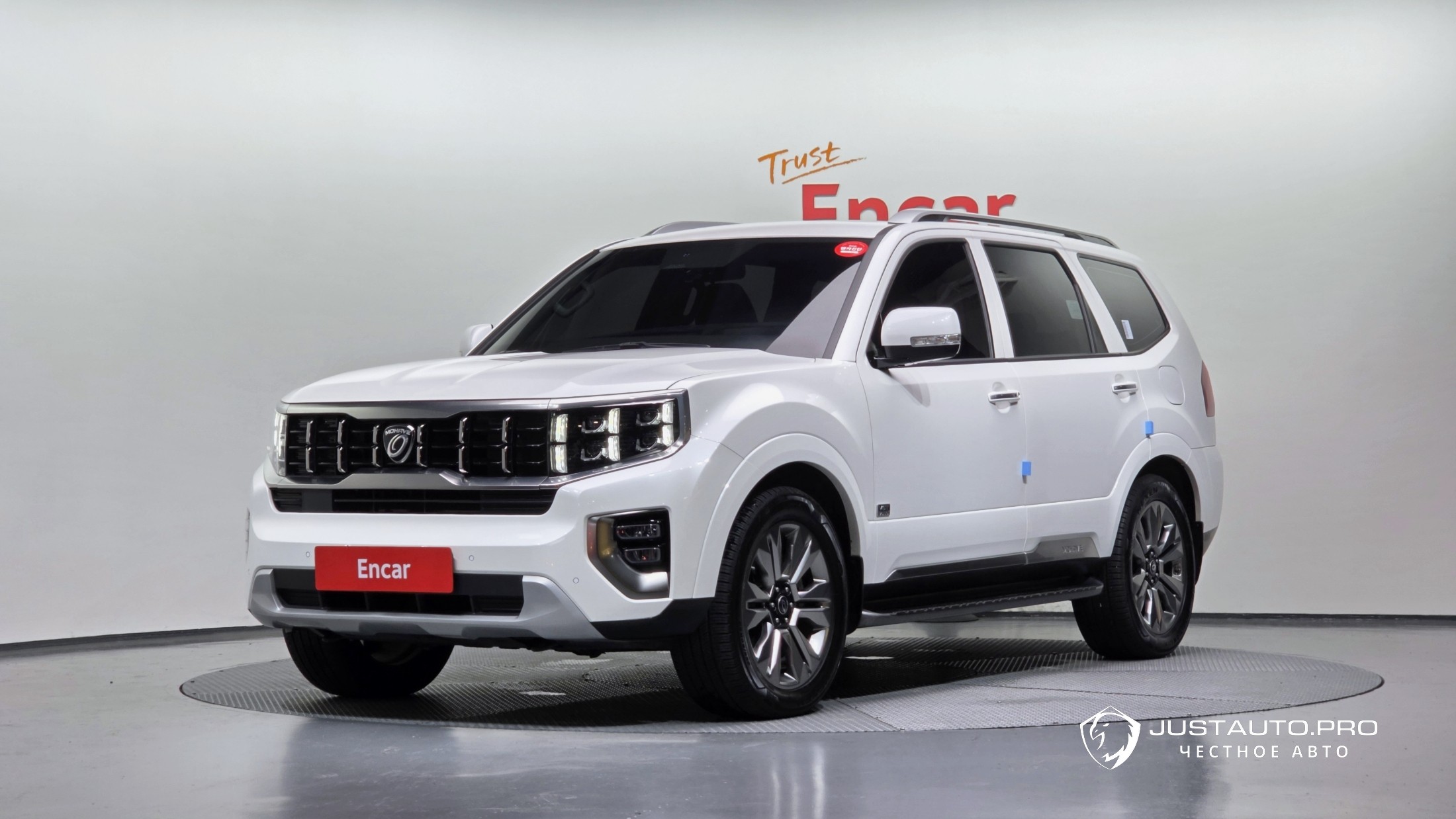 Автомобиль Kia Mohave