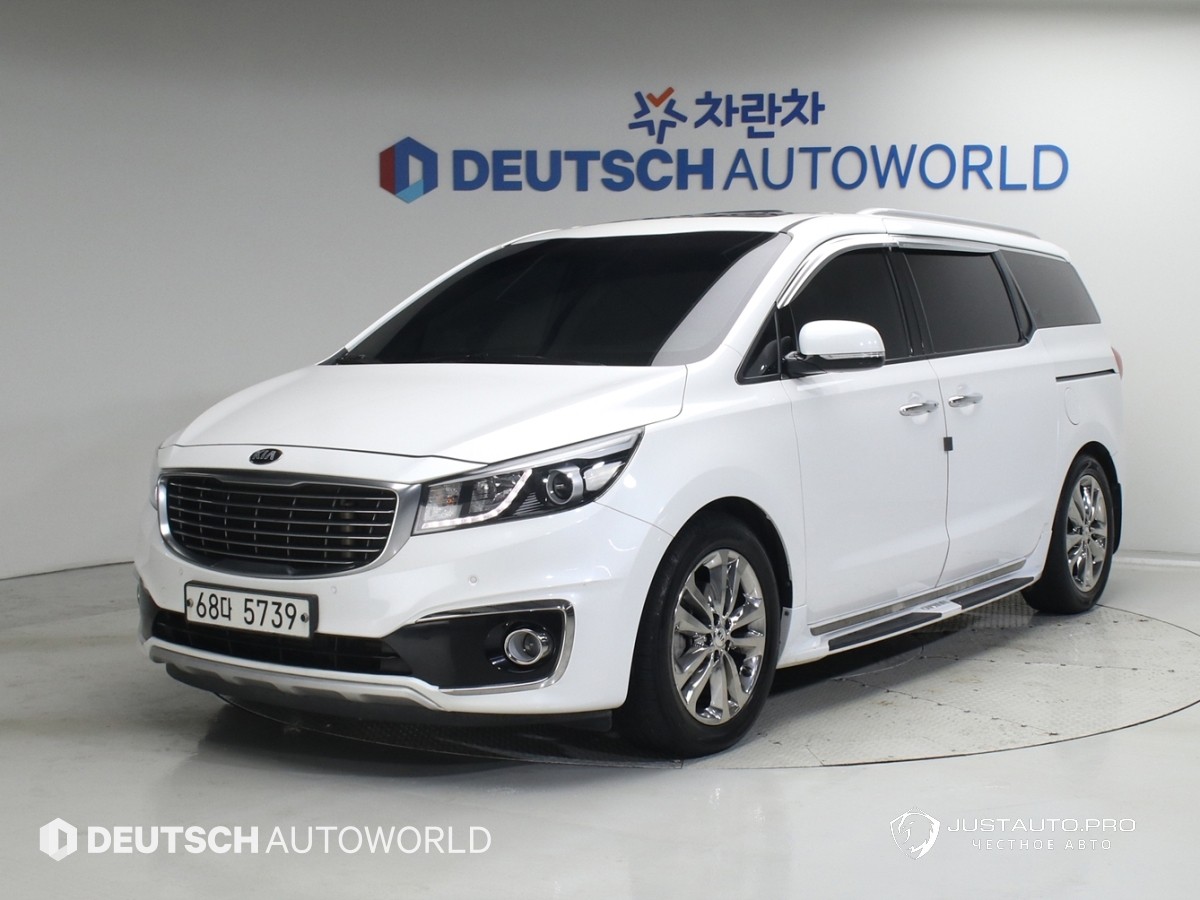 Автомобиль Kia Canival