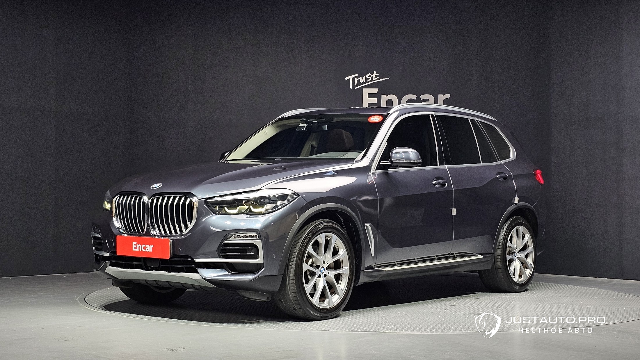 Автомобиль BMW X5
