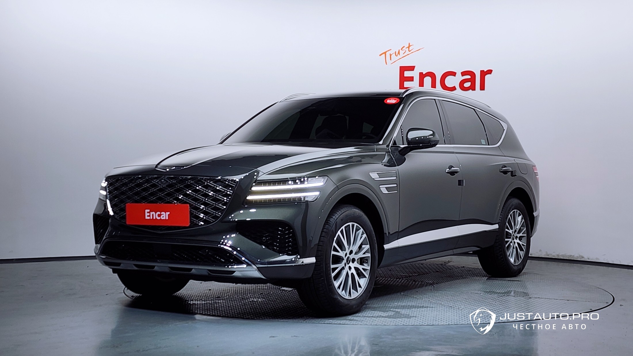 Автомобиль Genesis GV80