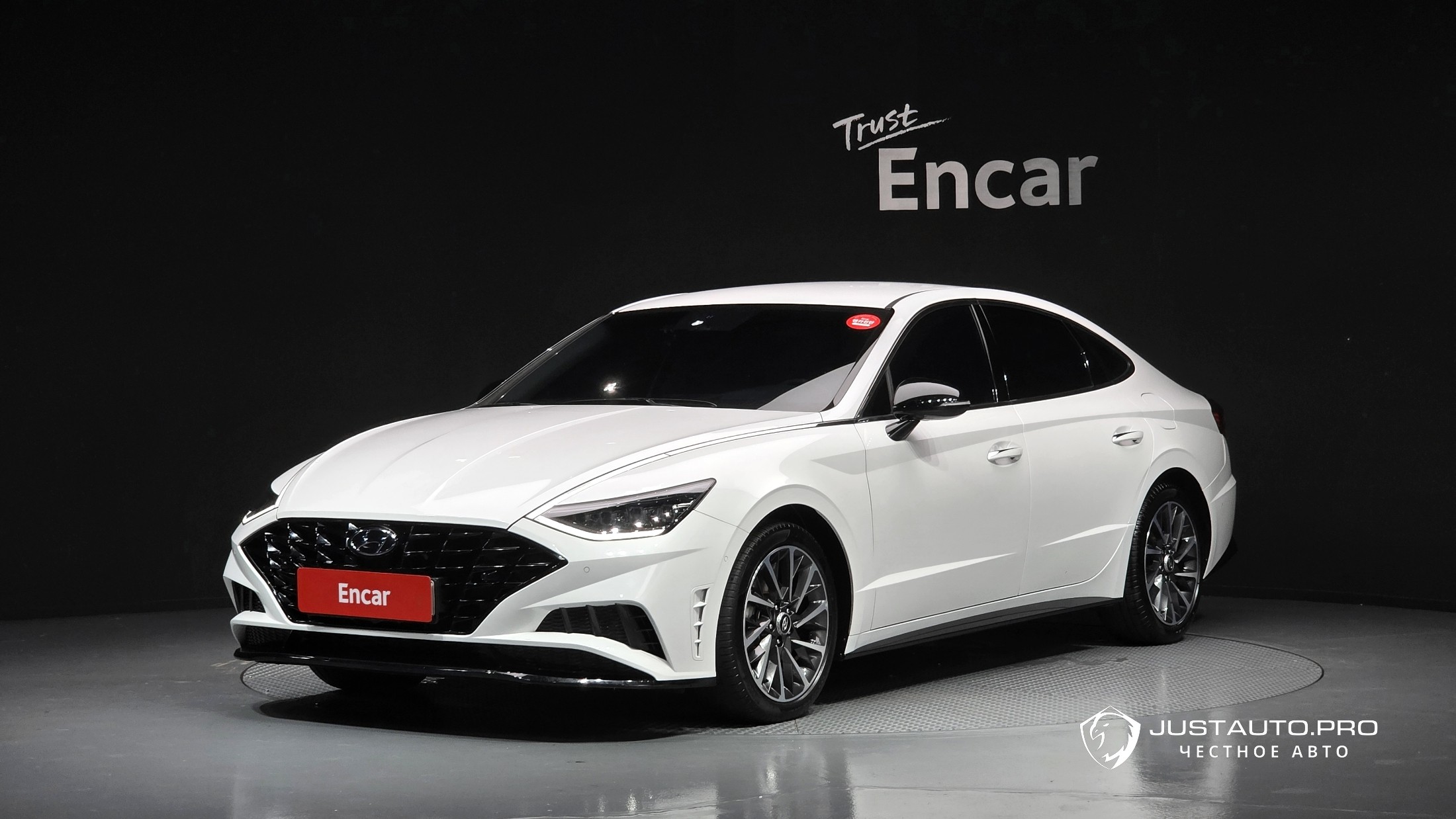 Автомобиль Hyundai Sonata
