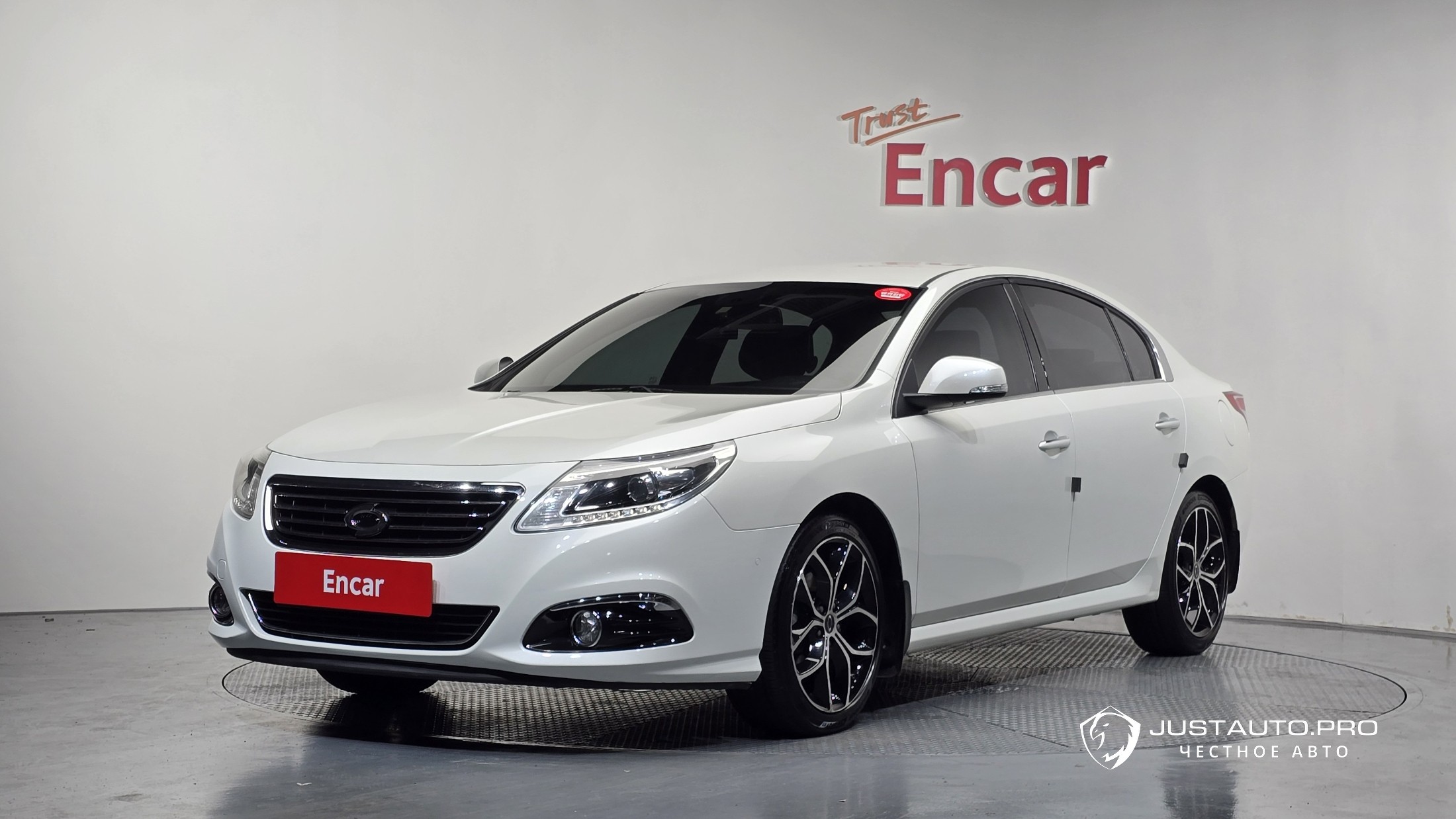 Автомобиль Renault-KoreaSamsung SM5 