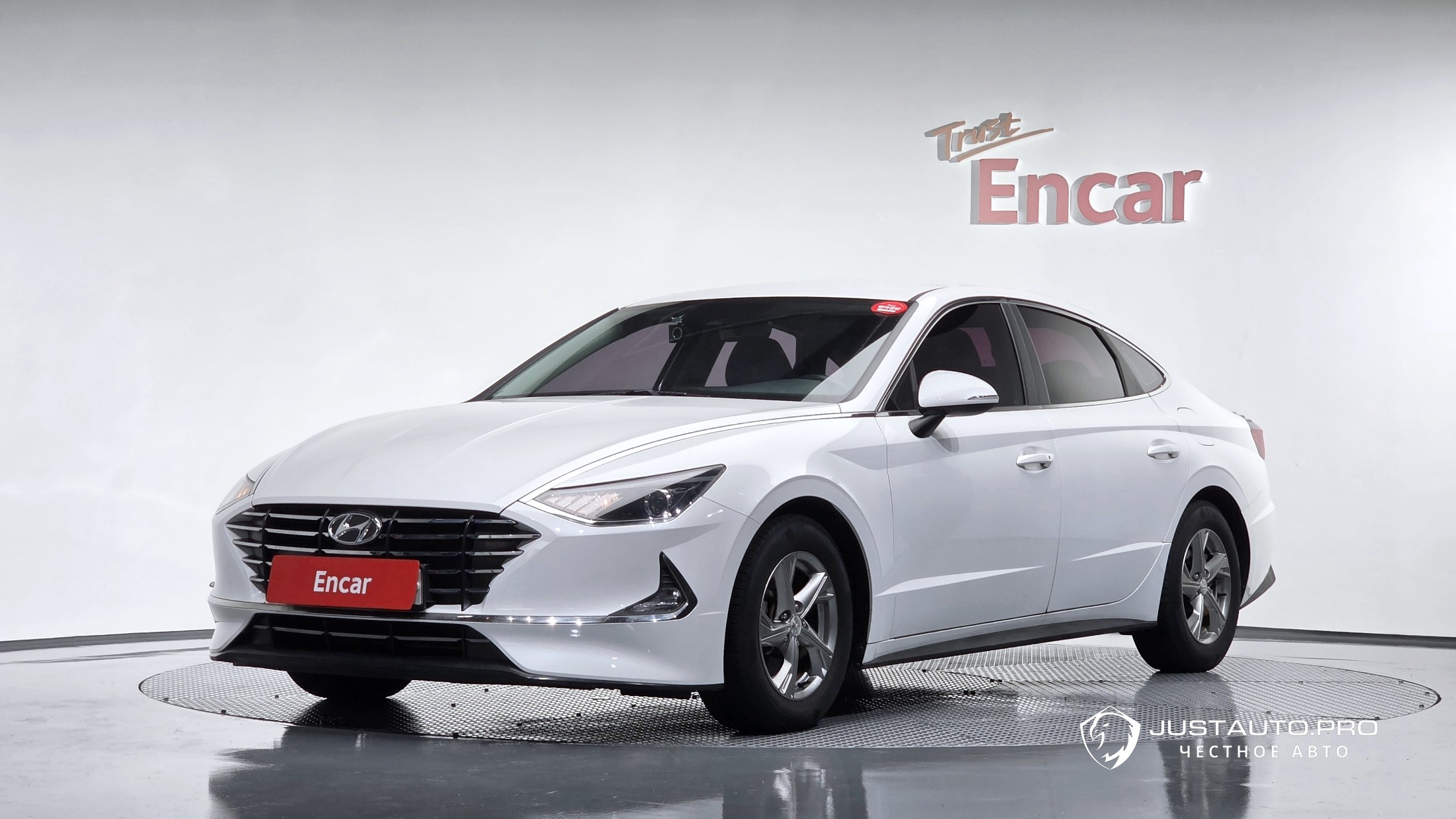 Автомобиль Hyundai Sonata