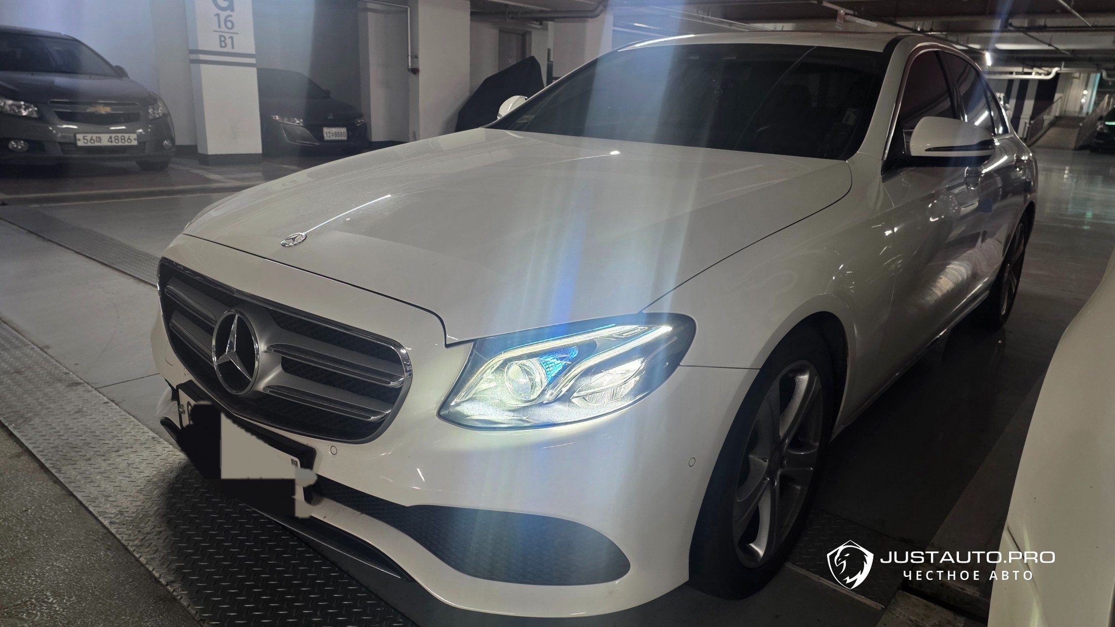 Автомобиль Mercedes-Benz E-Class
