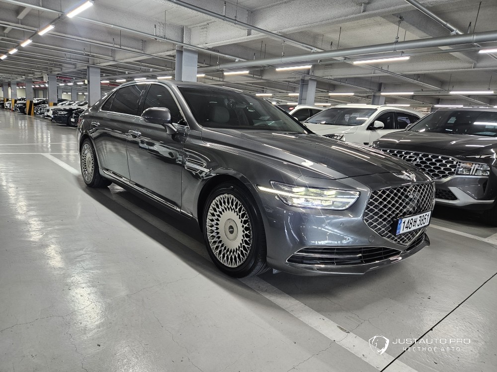 Автомобиль Genesis G90