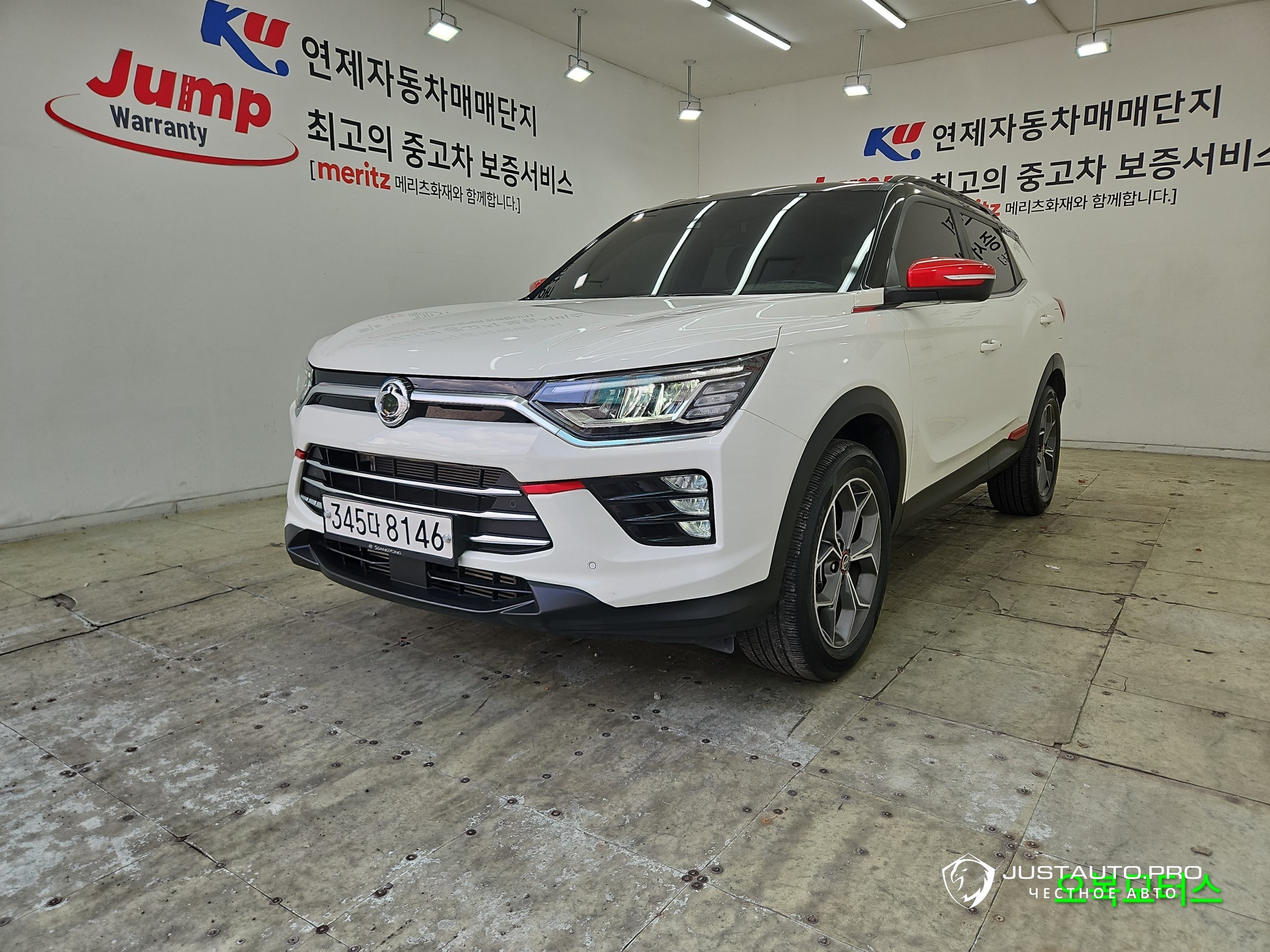 Автомобиль KG_Mobility_Ssangyong KORANDO