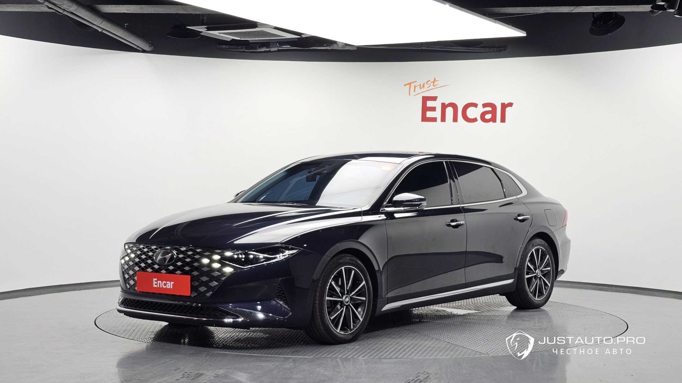 Автомобиль Hyundai Grandeur