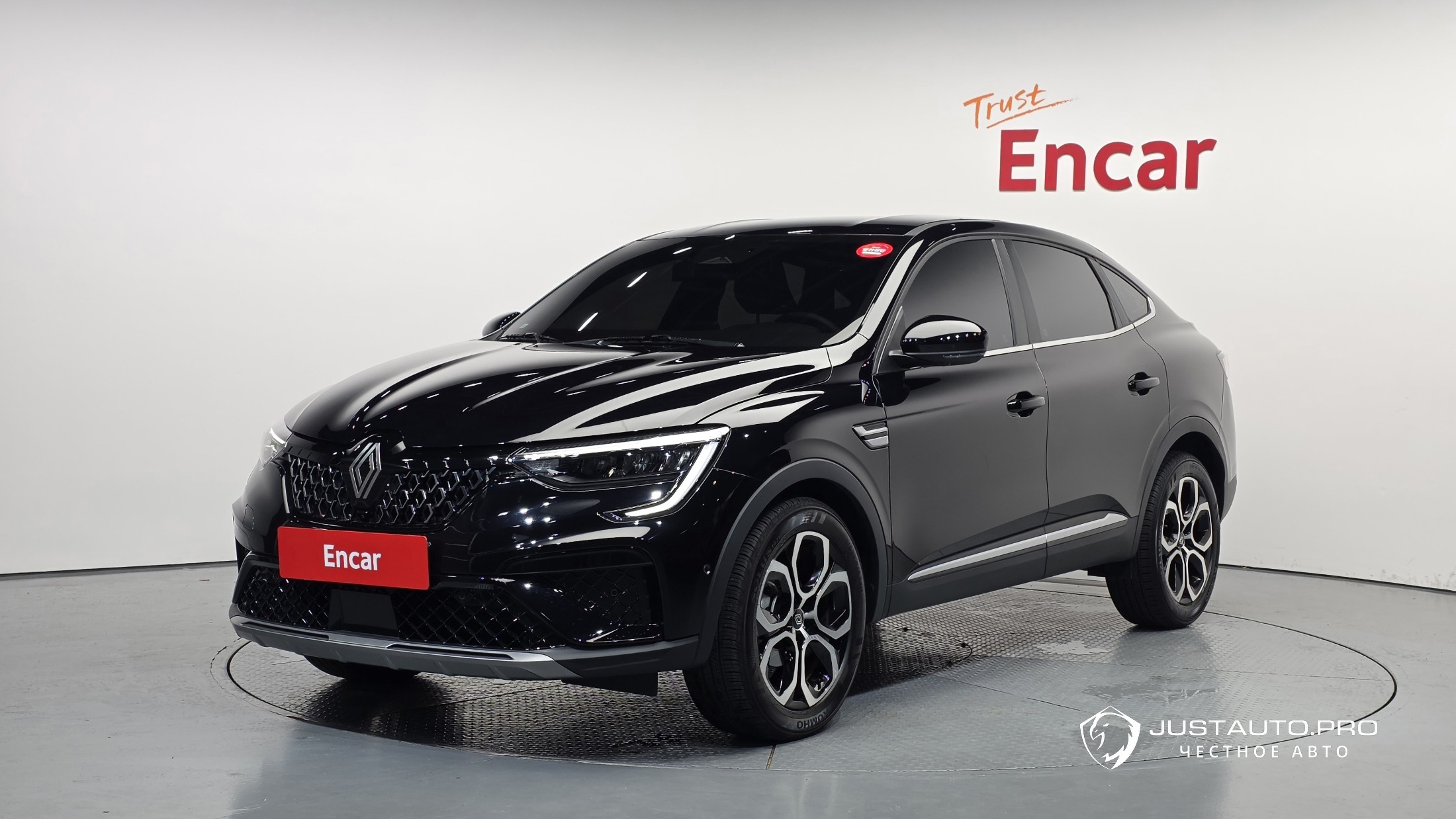 Автомобиль Renault-KoreaSamsung Arkana