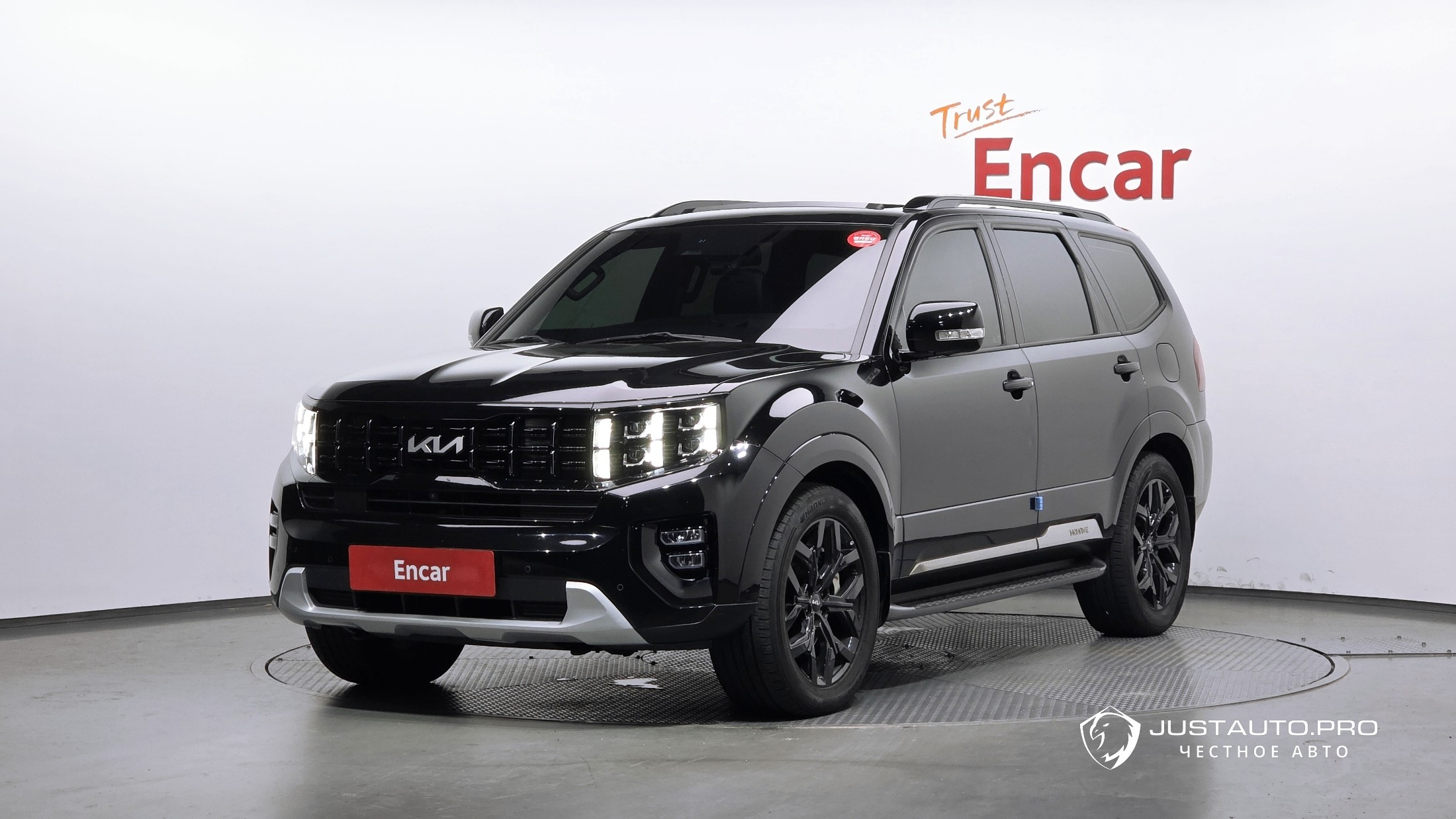 Автомобиль Kia Mohave