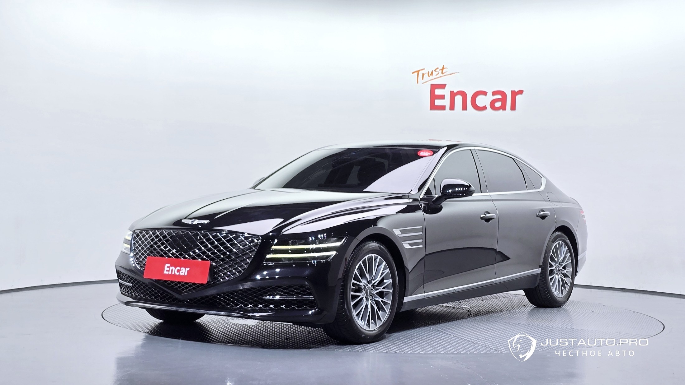 Автомобиль Genesis G80