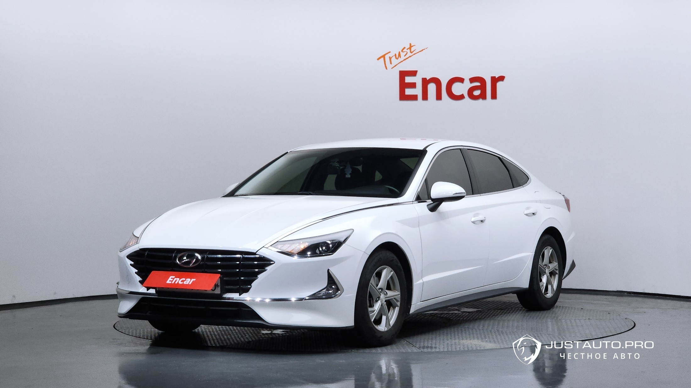 Автомобиль Hyundai Sonata