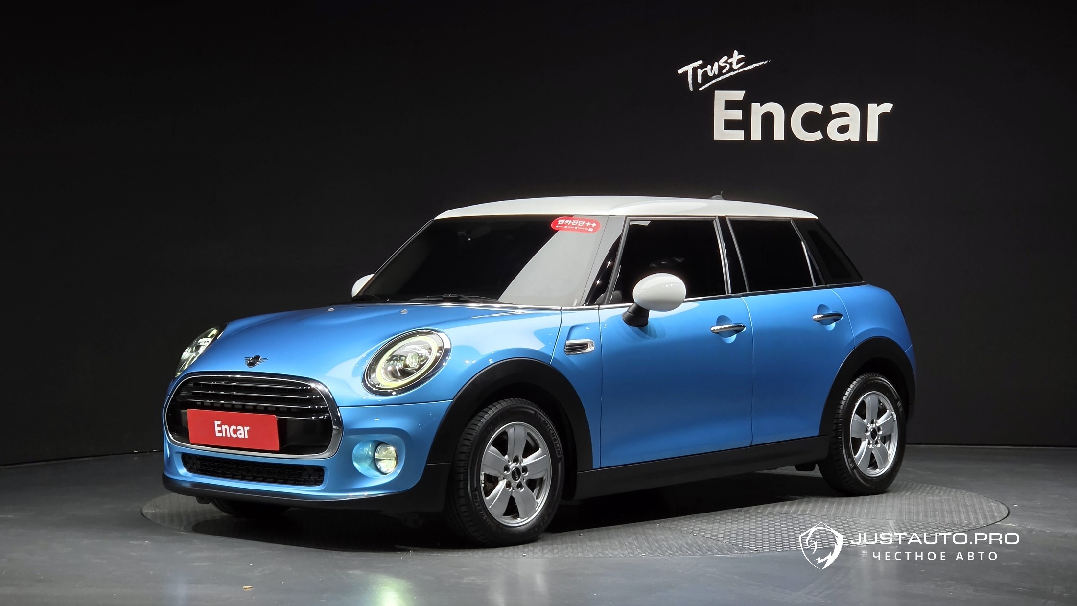 Автомобиль Mini Cooper