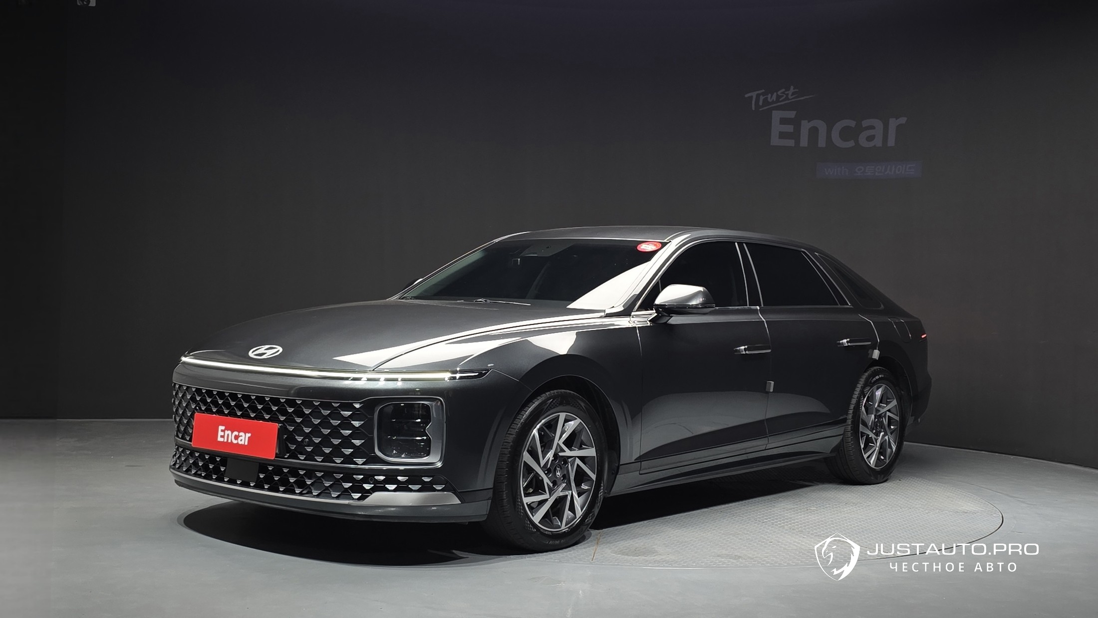 Автомобиль Hyundai Grandeur