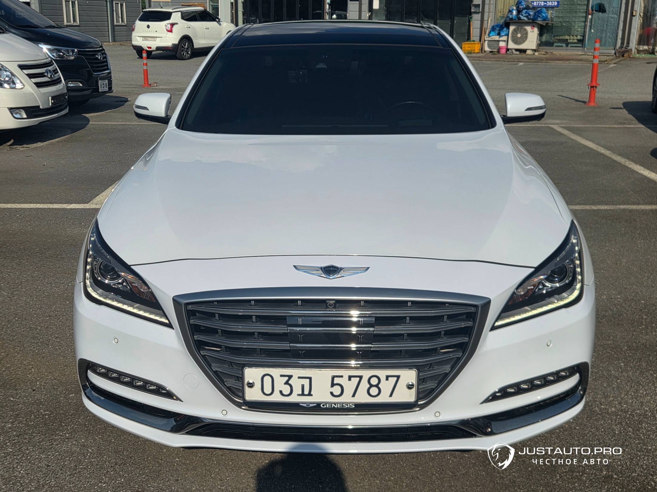 Автомобиль Genesis G80