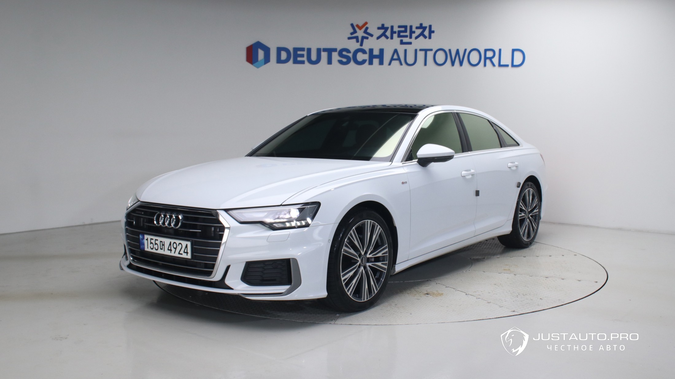 Автомобиль Audi A6