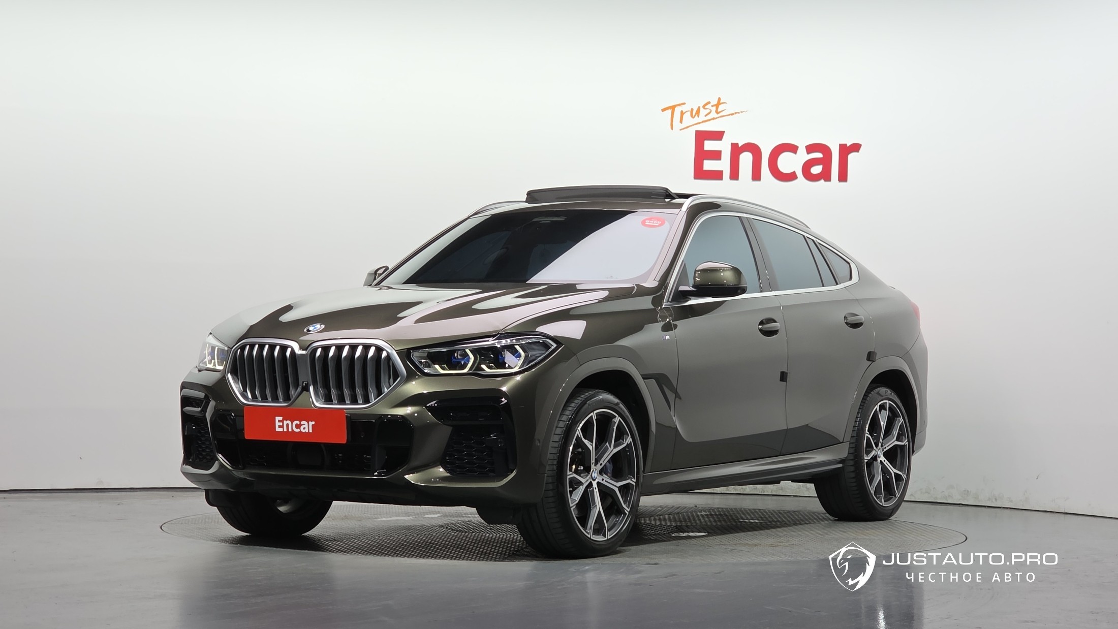 Автомобиль BMW X6