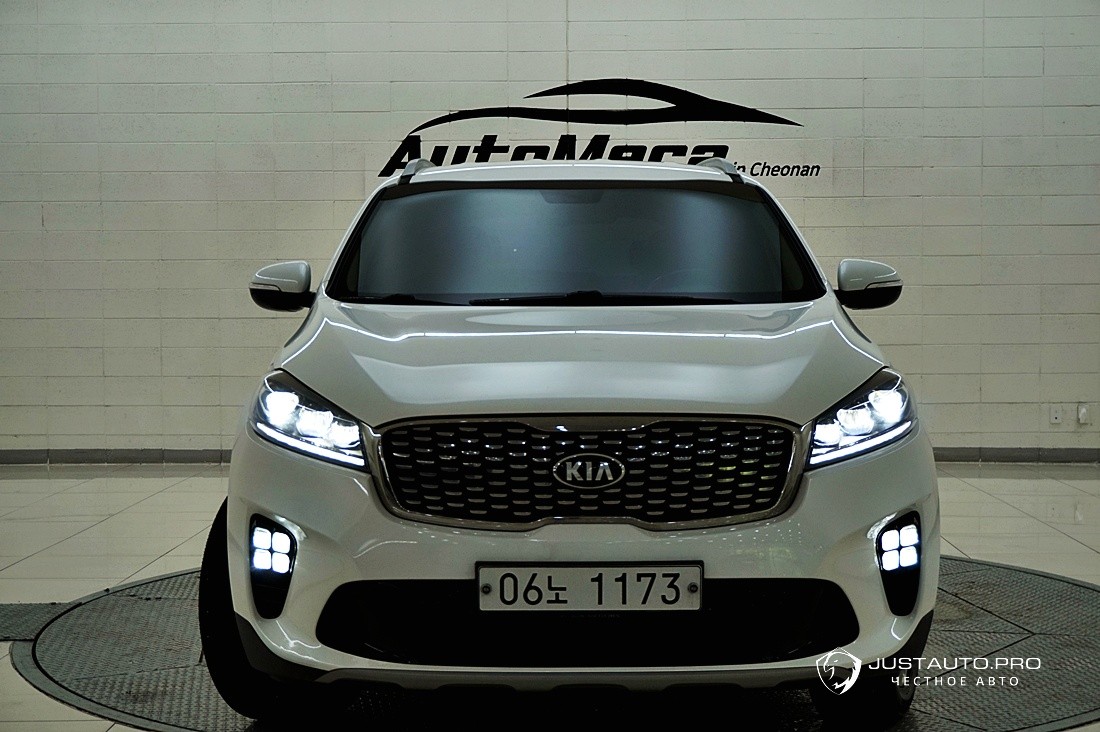 Автомобиль Kia Sorento