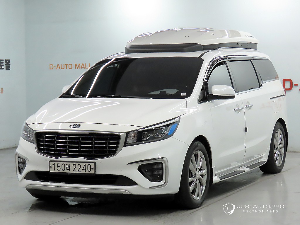 Автомобиль Kia Canival