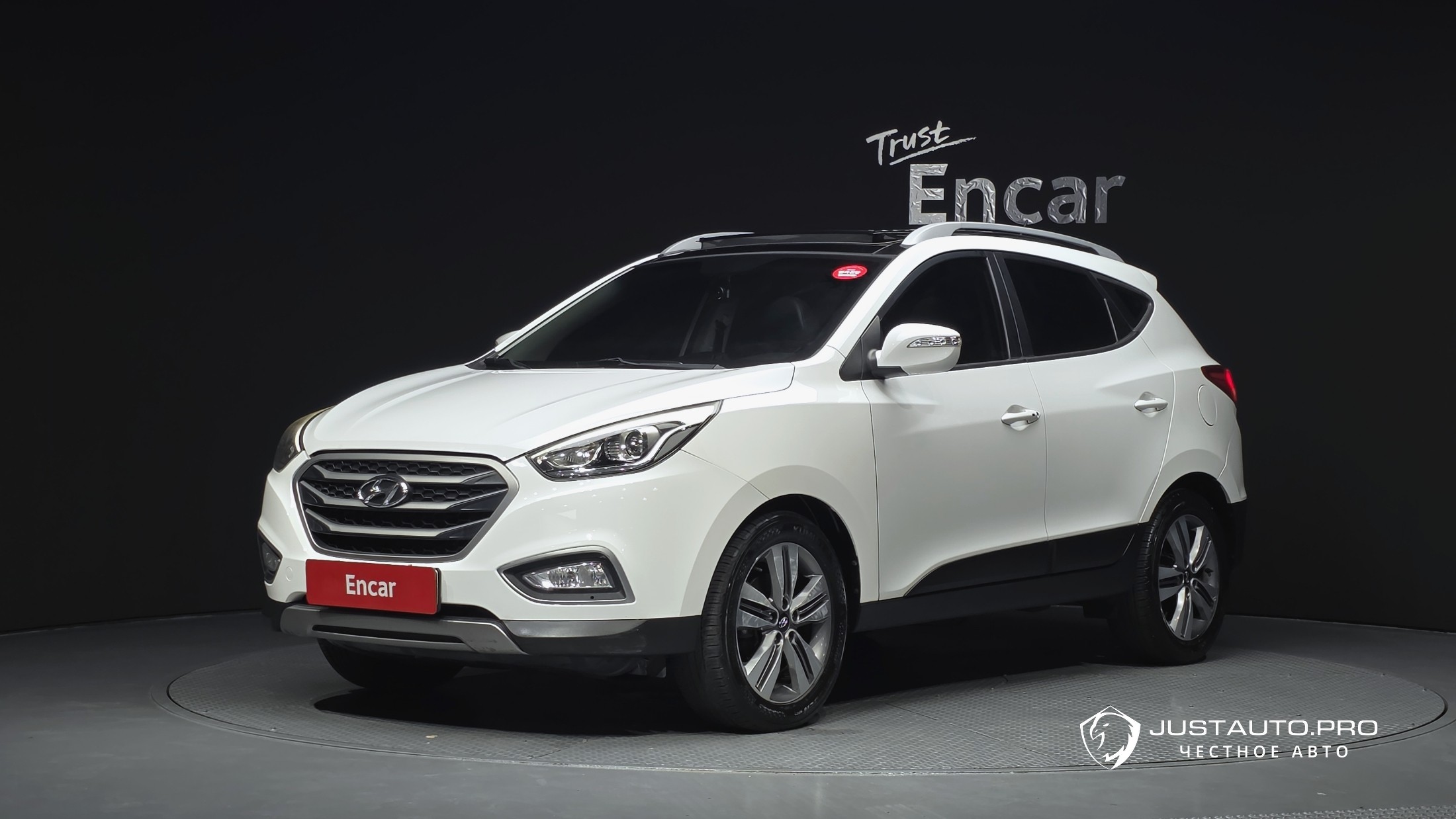 Автомобиль Hyundai Tucson
