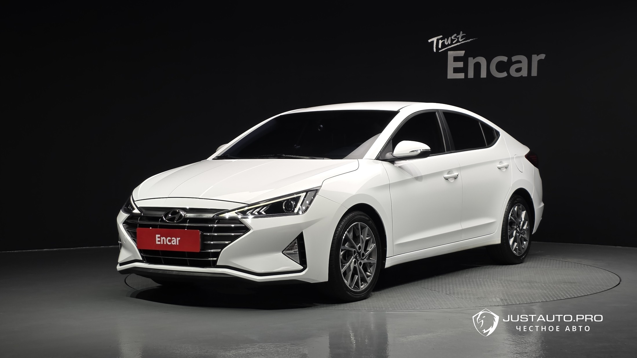 Автомобиль Hyundai AVANTE