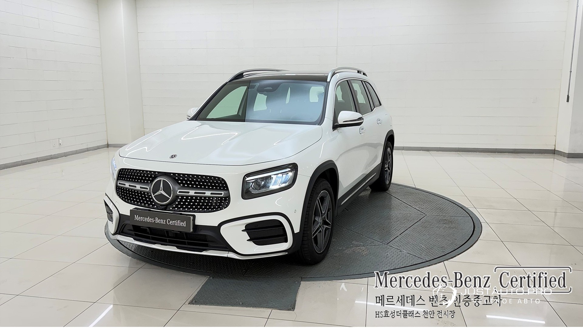 Автомобиль Mercedes-Benz GLB-Class