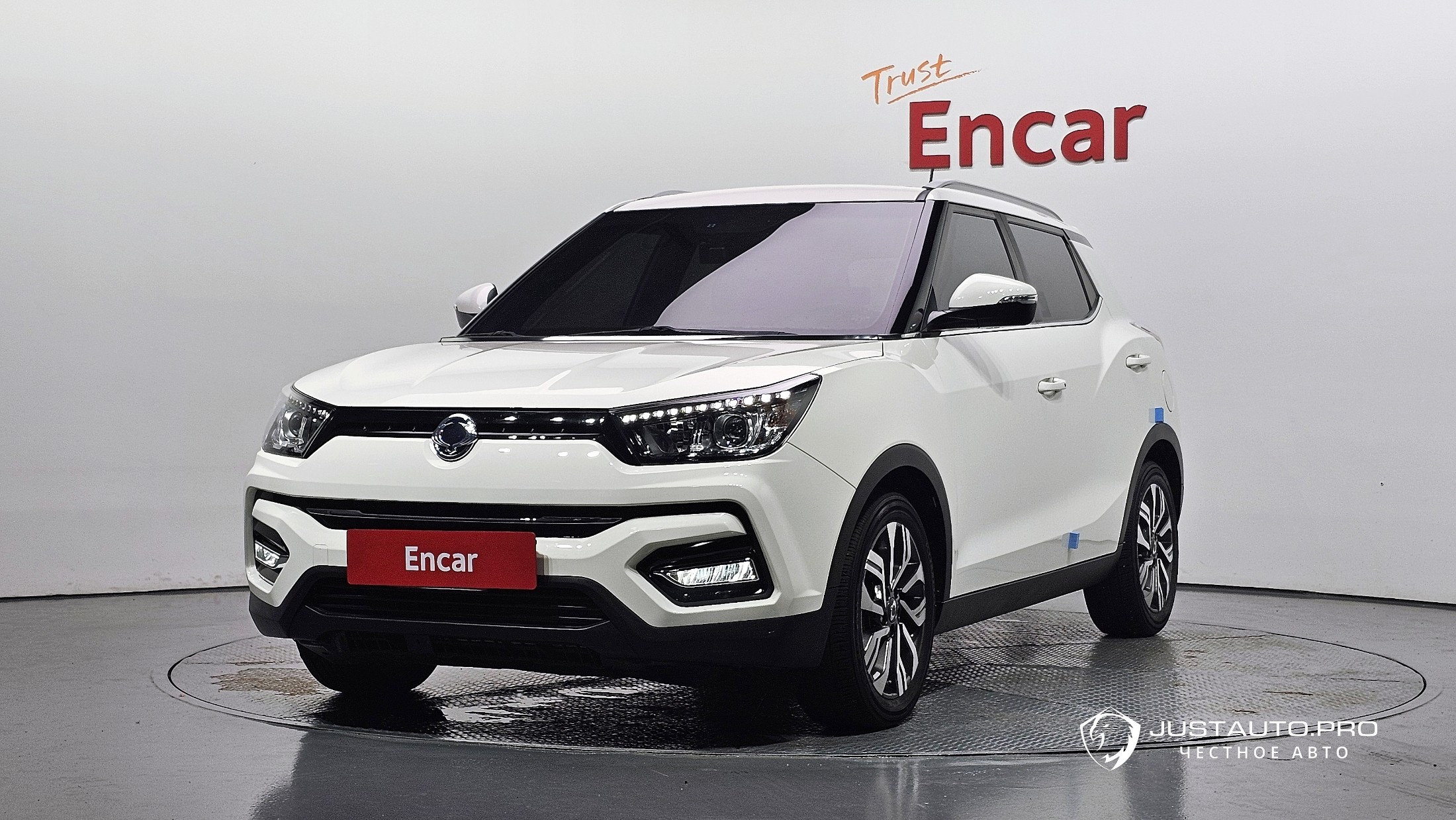 Автомобиль KG_Mobility_Ssangyong TIBOLI