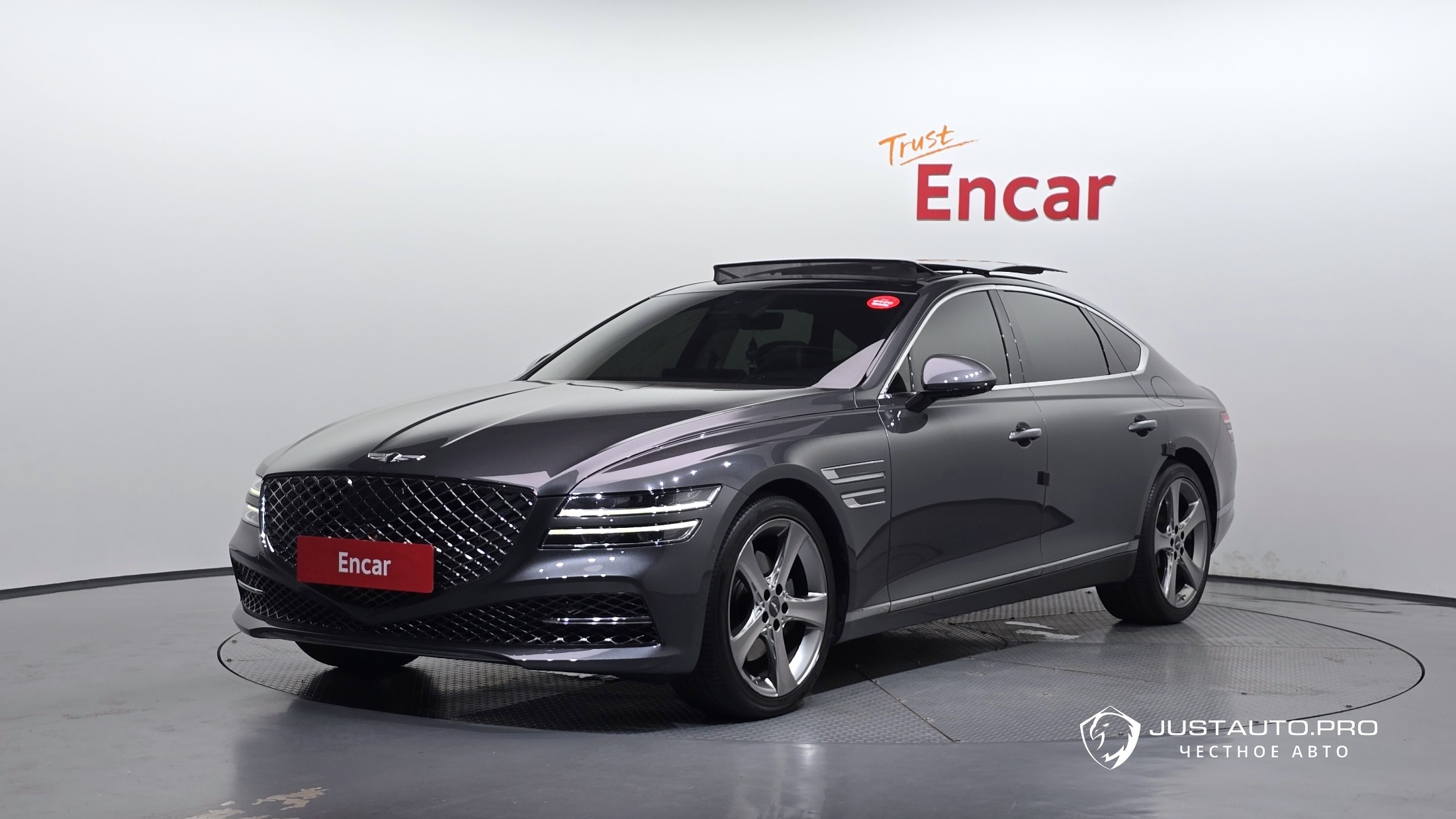 Автомобиль Genesis G80