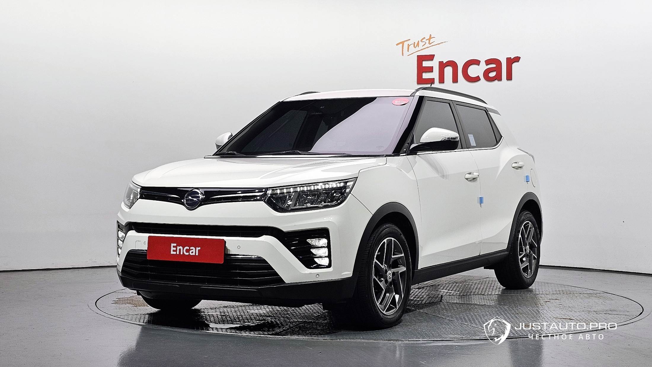 Автомобиль KG_Mobility_Ssangyong TIBOLI
