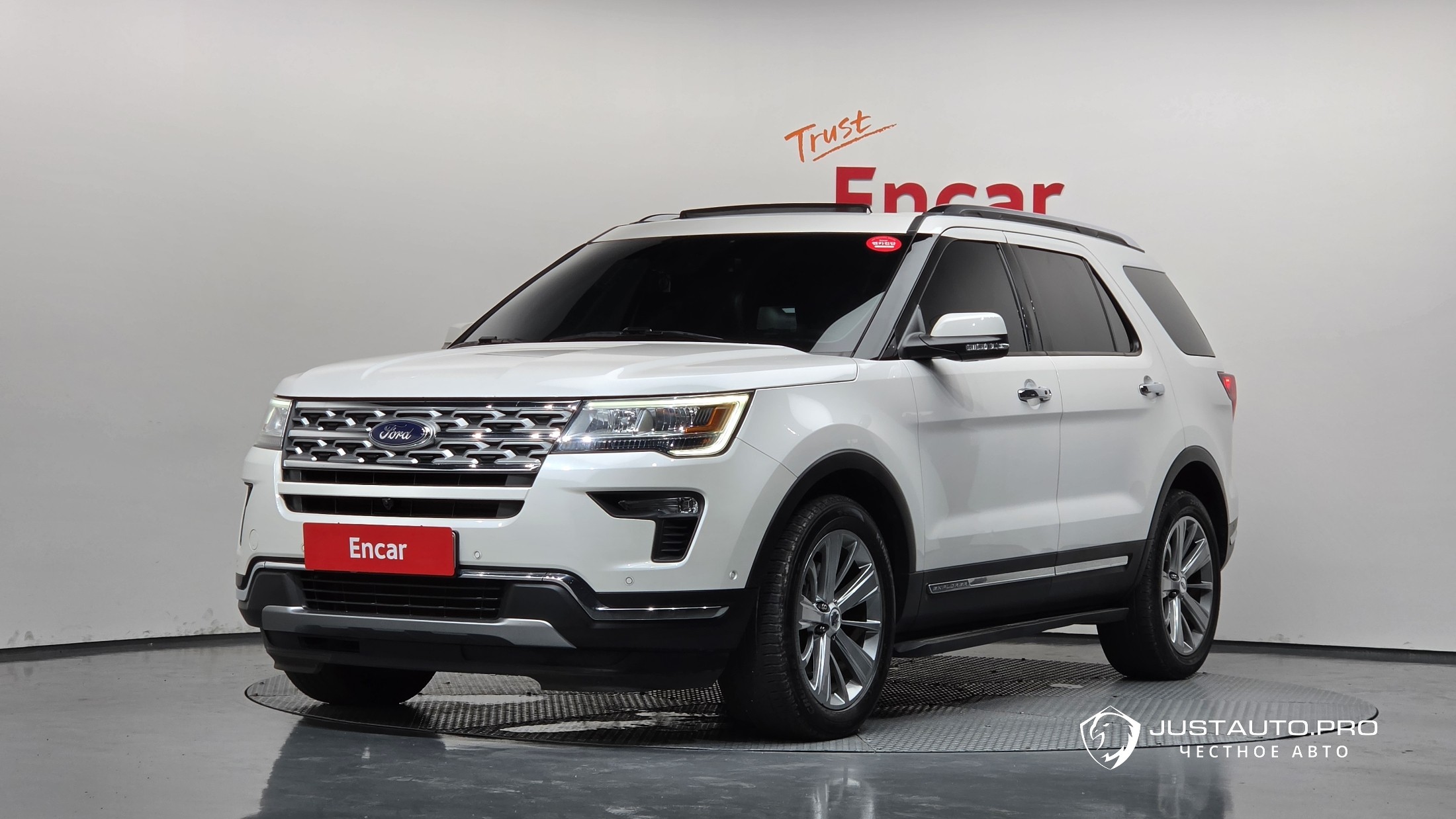 Автомобиль Ford Explorer
