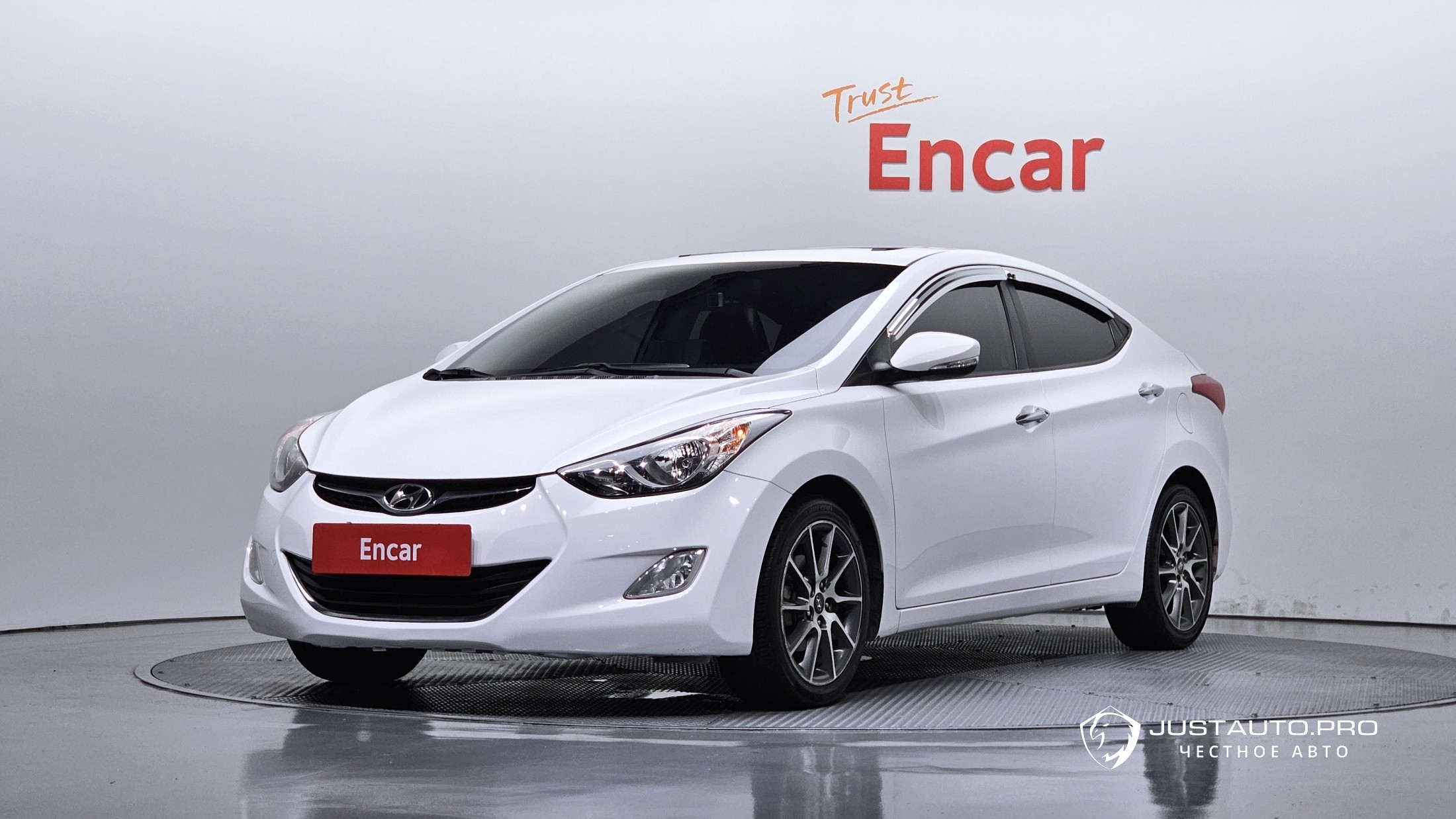 Автомобиль Hyundai AVANTE