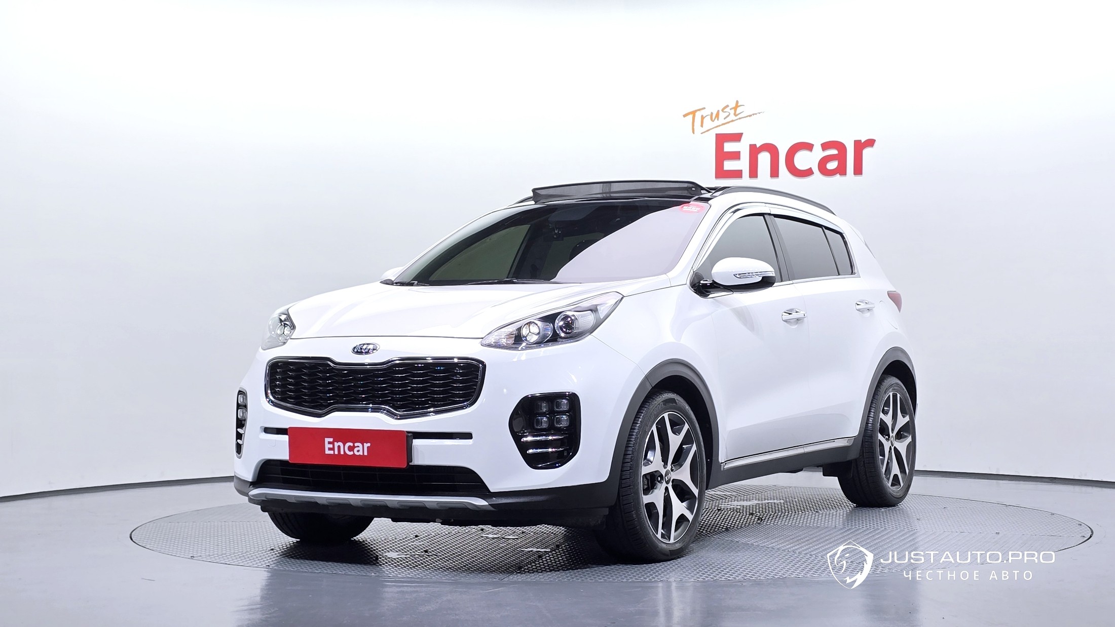 Автомобиль Kia Sportage