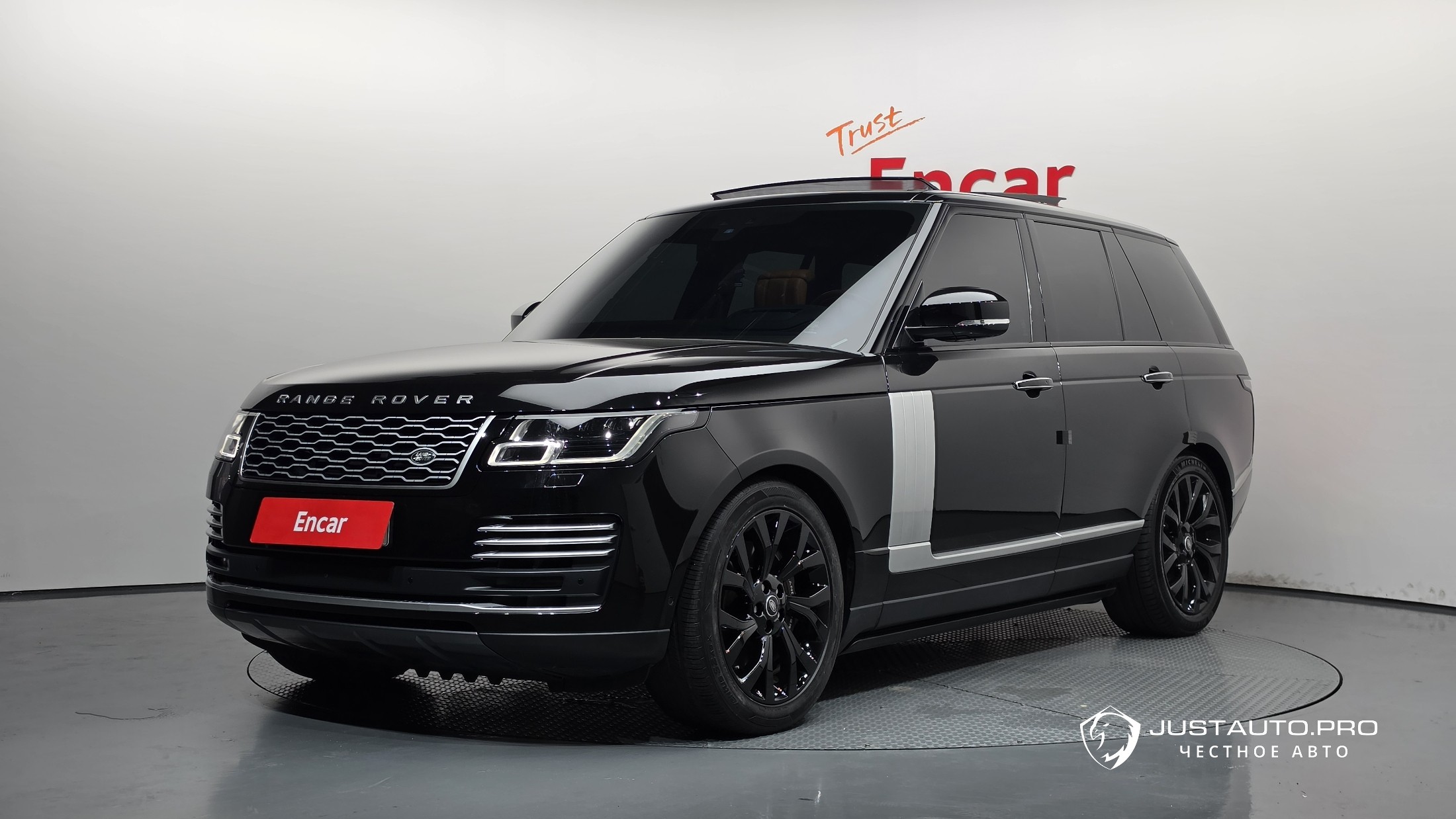 Автомобиль Land Rover Range Rover