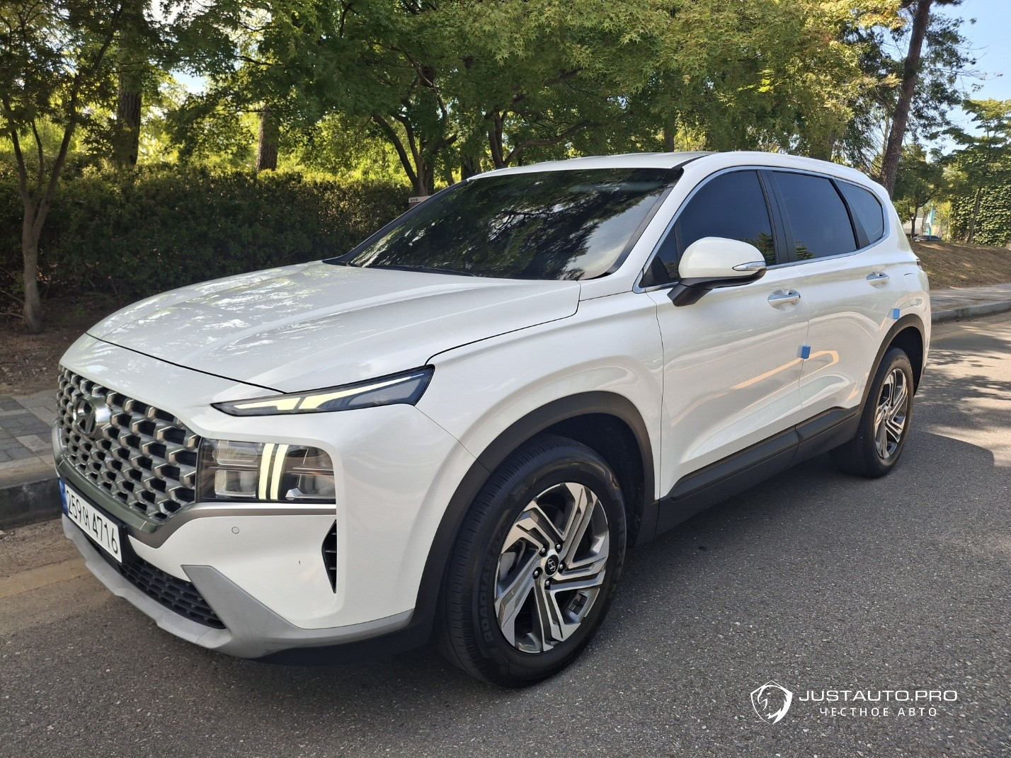 Автомобиль Hyundai Santafe