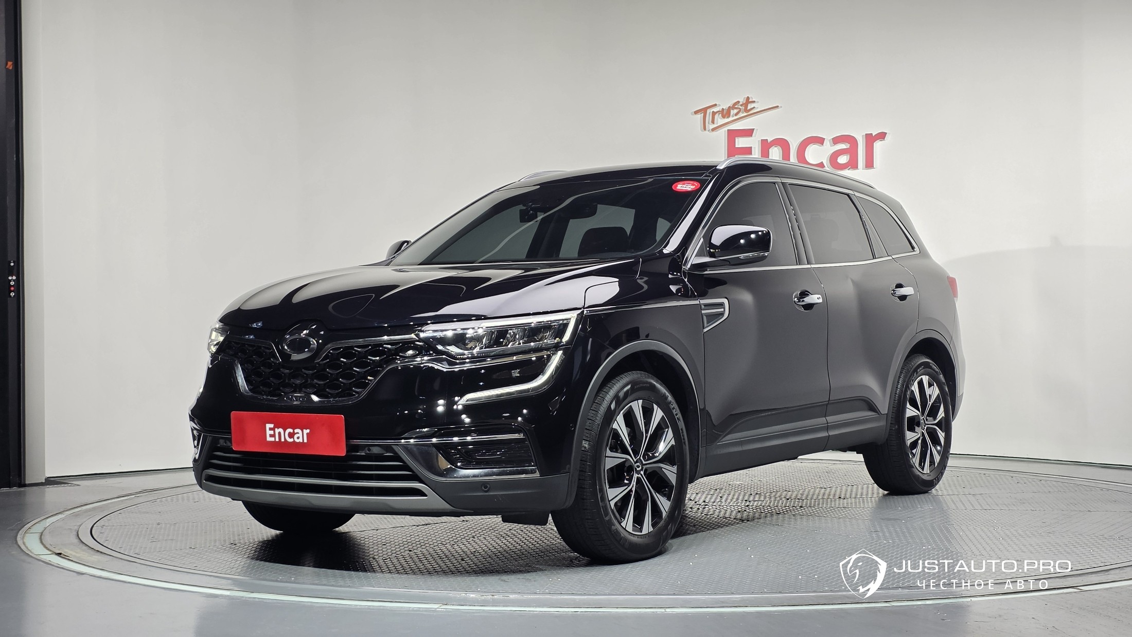 Автомобиль Renault-KoreaSamsung QM6