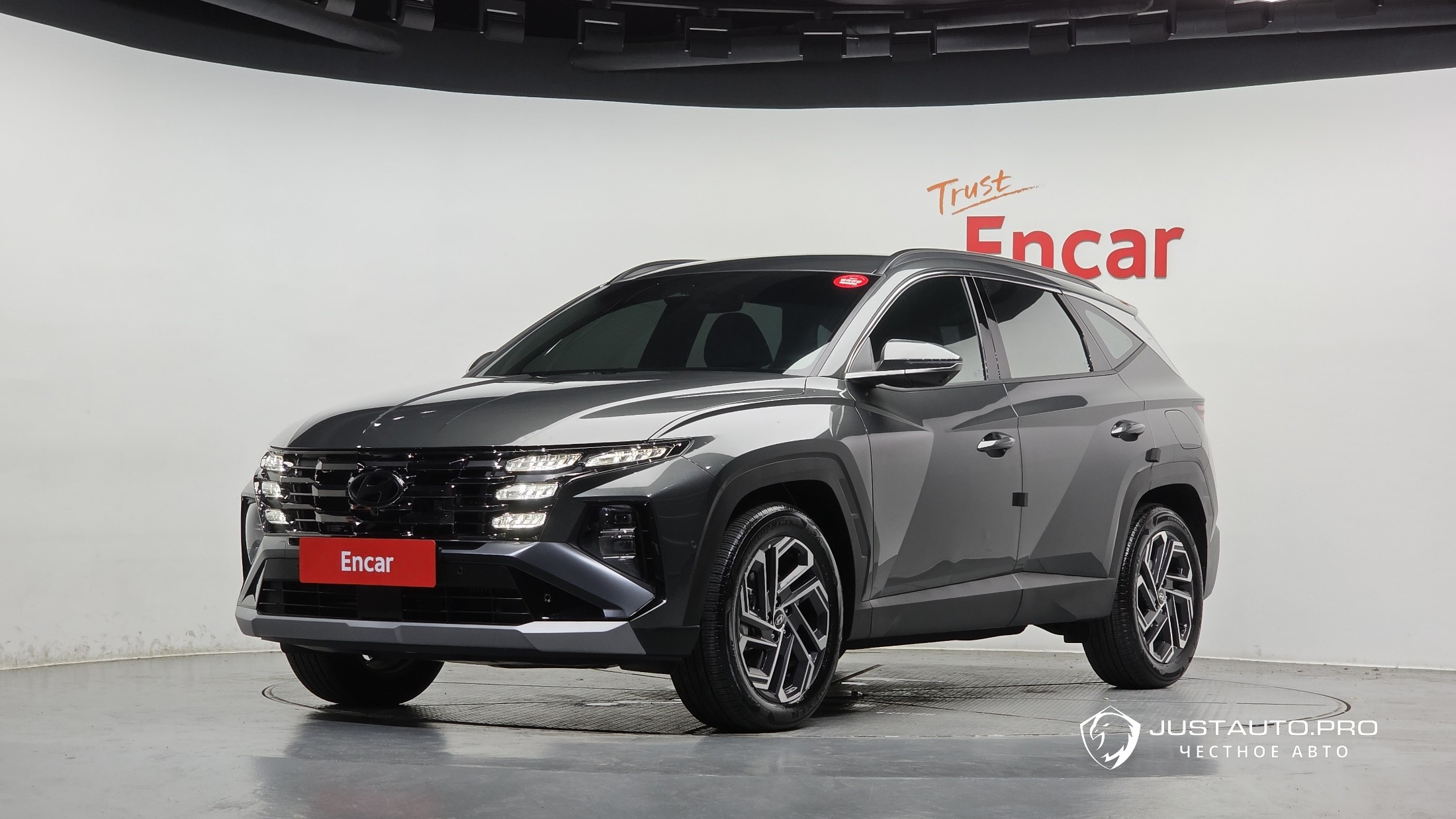 Автомобиль Hyundai Tucson