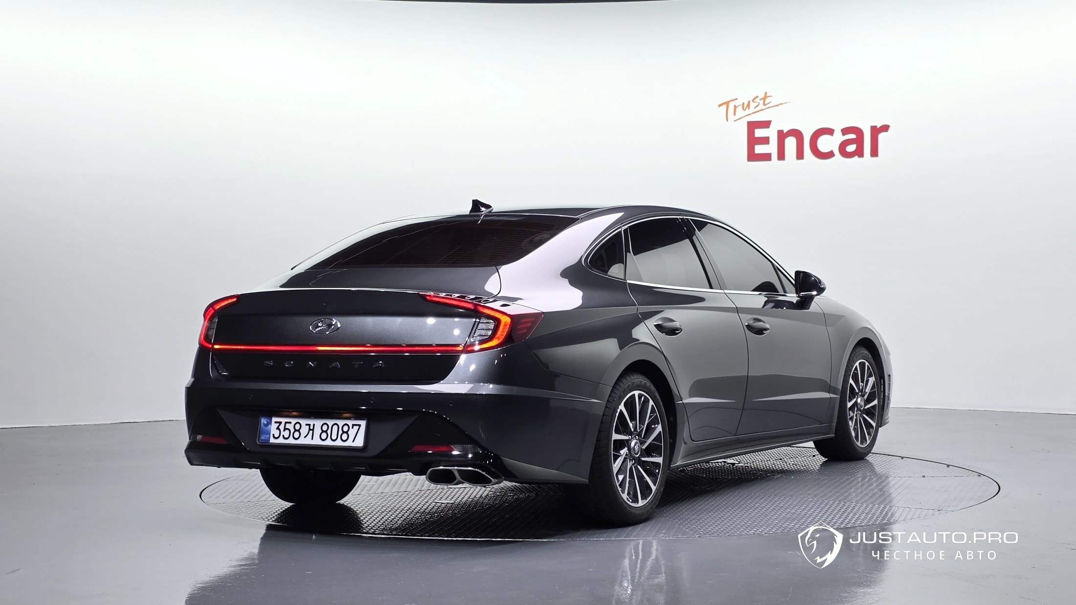 Автомобиль Hyundai Sonata