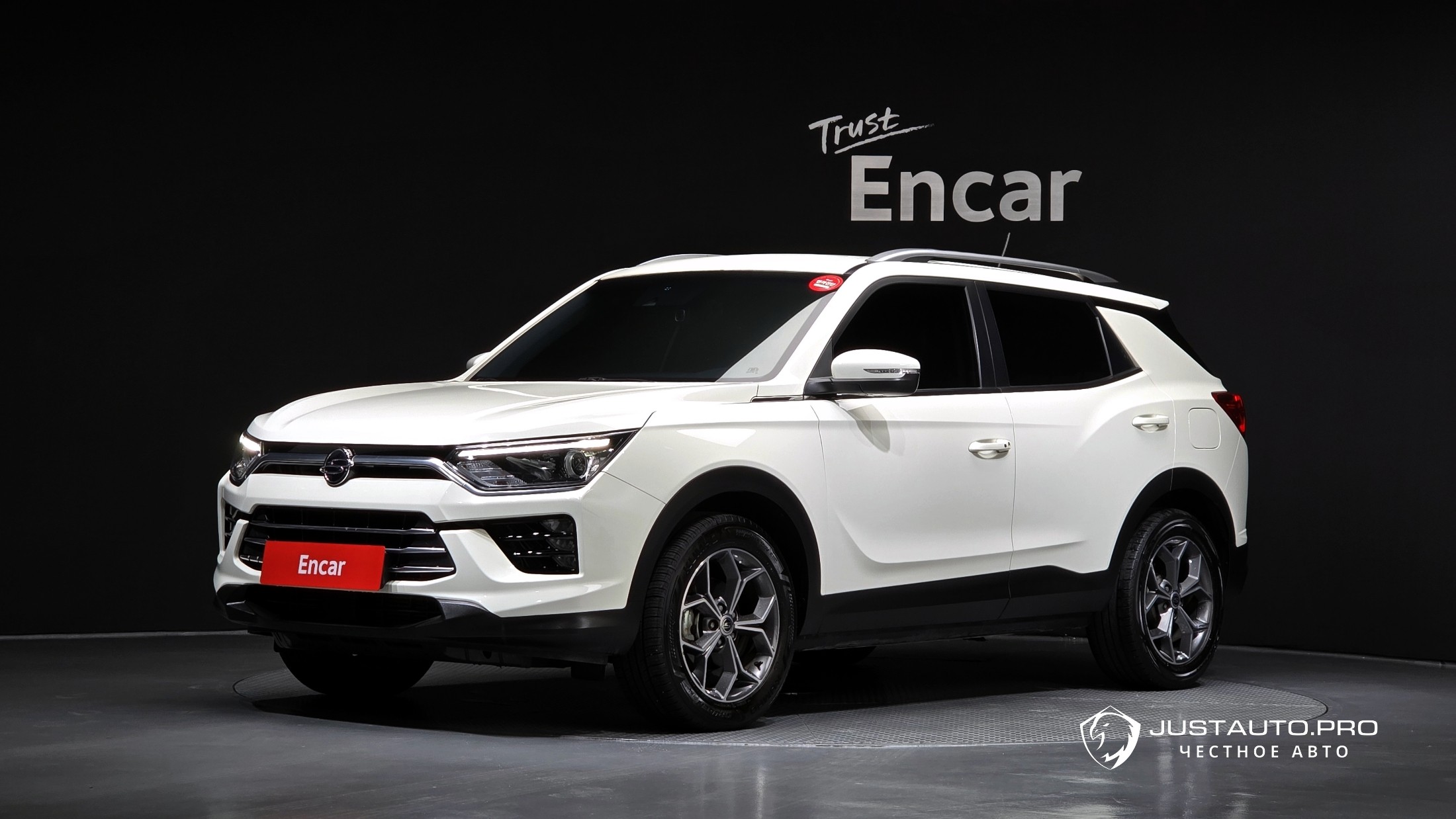 Автомобиль KG_Mobility_Ssangyong KORANDO